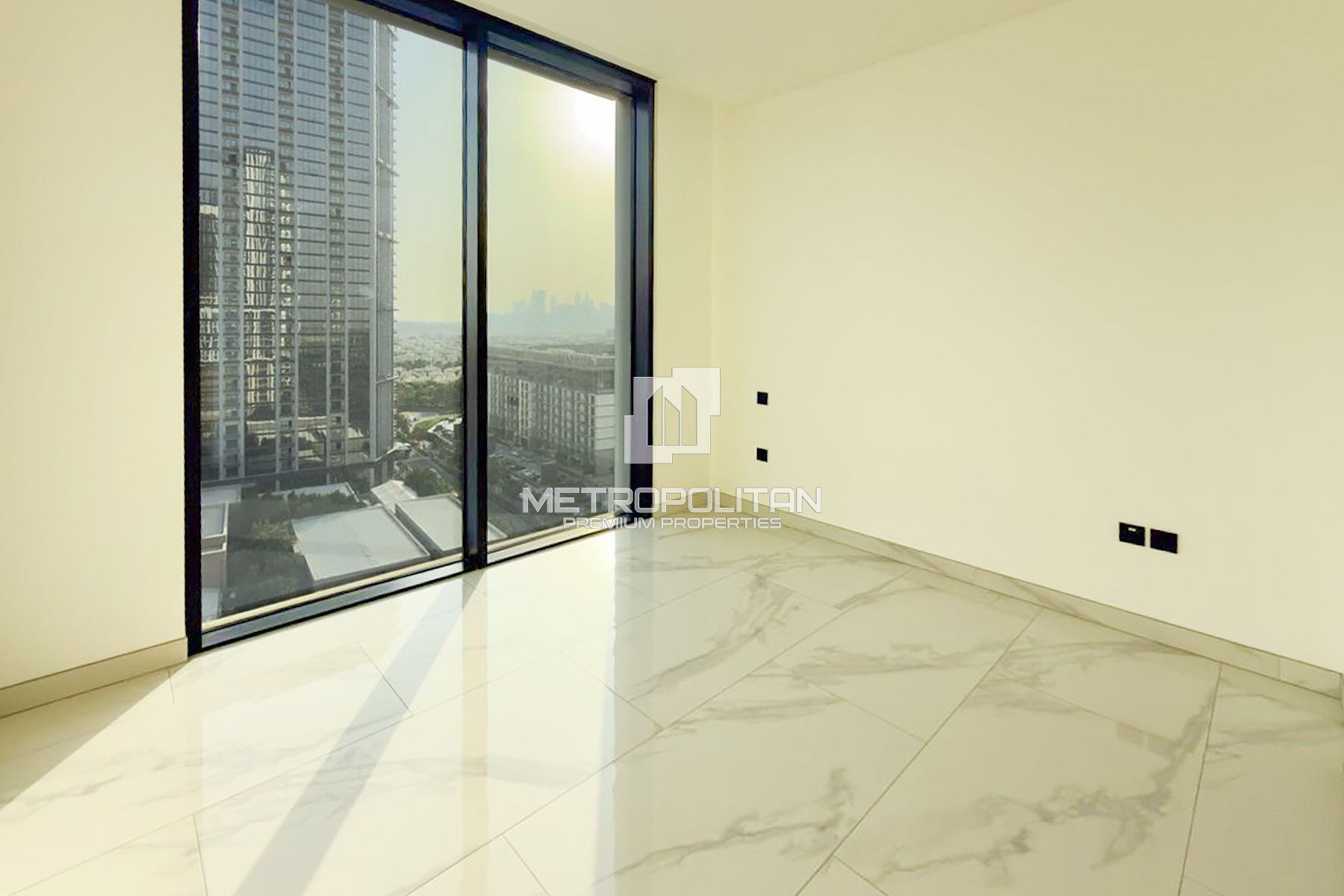 Brand New | Bright and Spacious | Downtown View