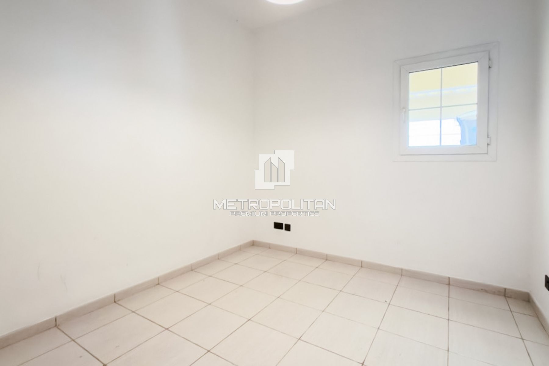 Market Price | Type 3M | Ready to Move In