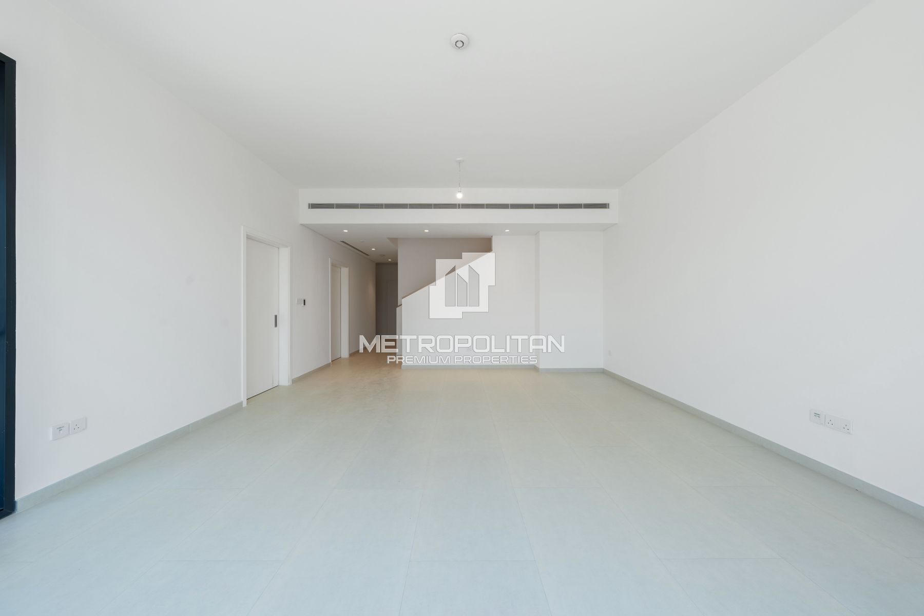 Ready to Move In | Single Row | Near Amenities |