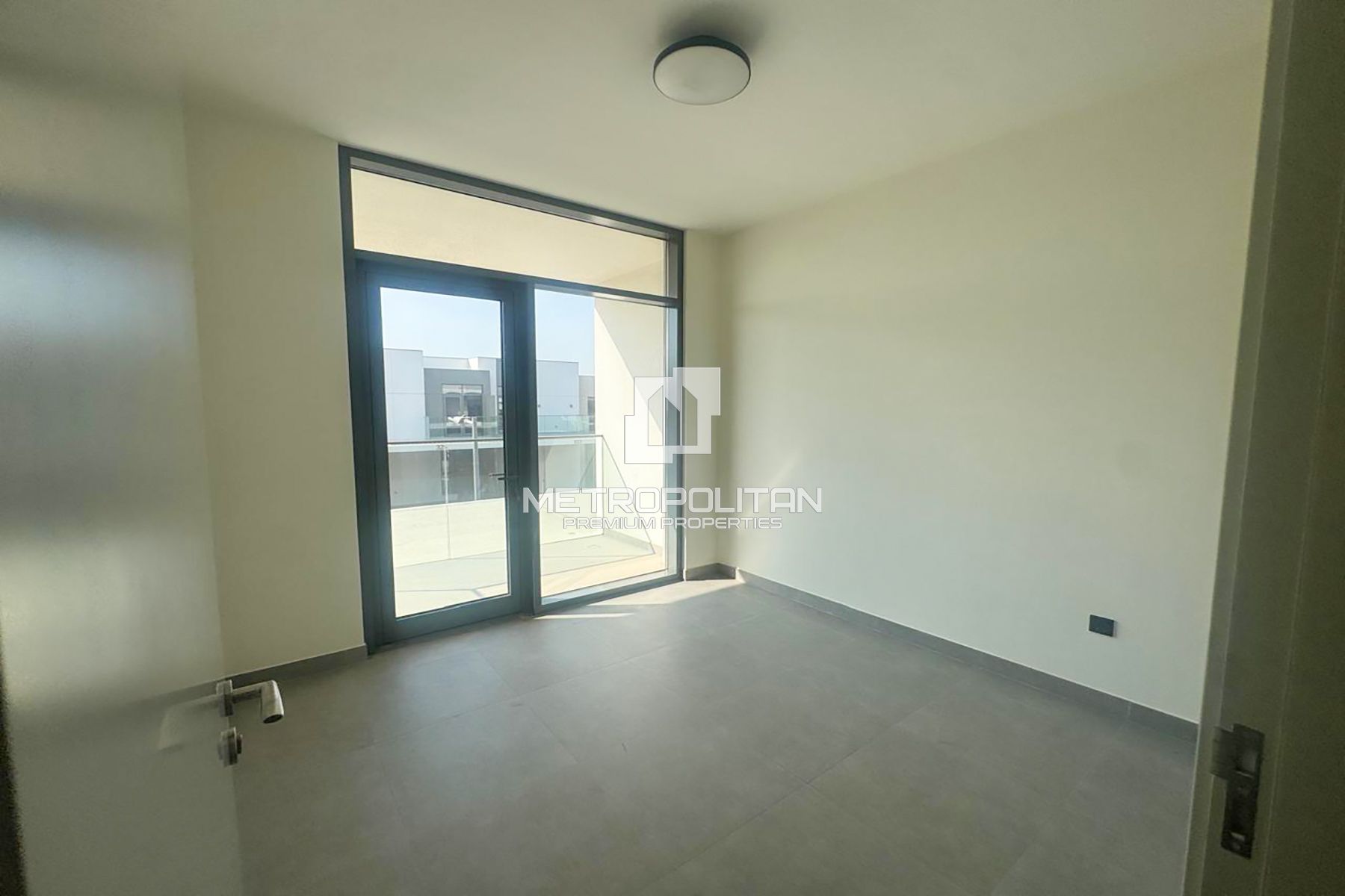 Spacious Layout | Unfurnished | View Now
