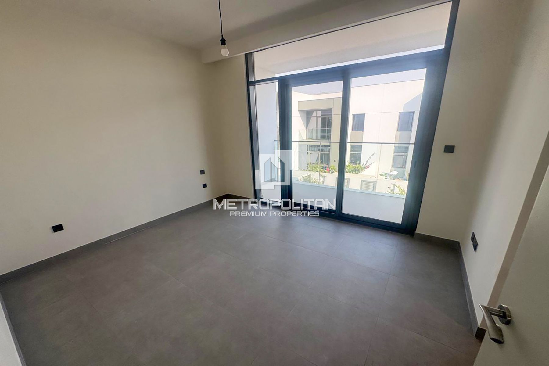 Spacious Layout | Unfurnished | View Now
