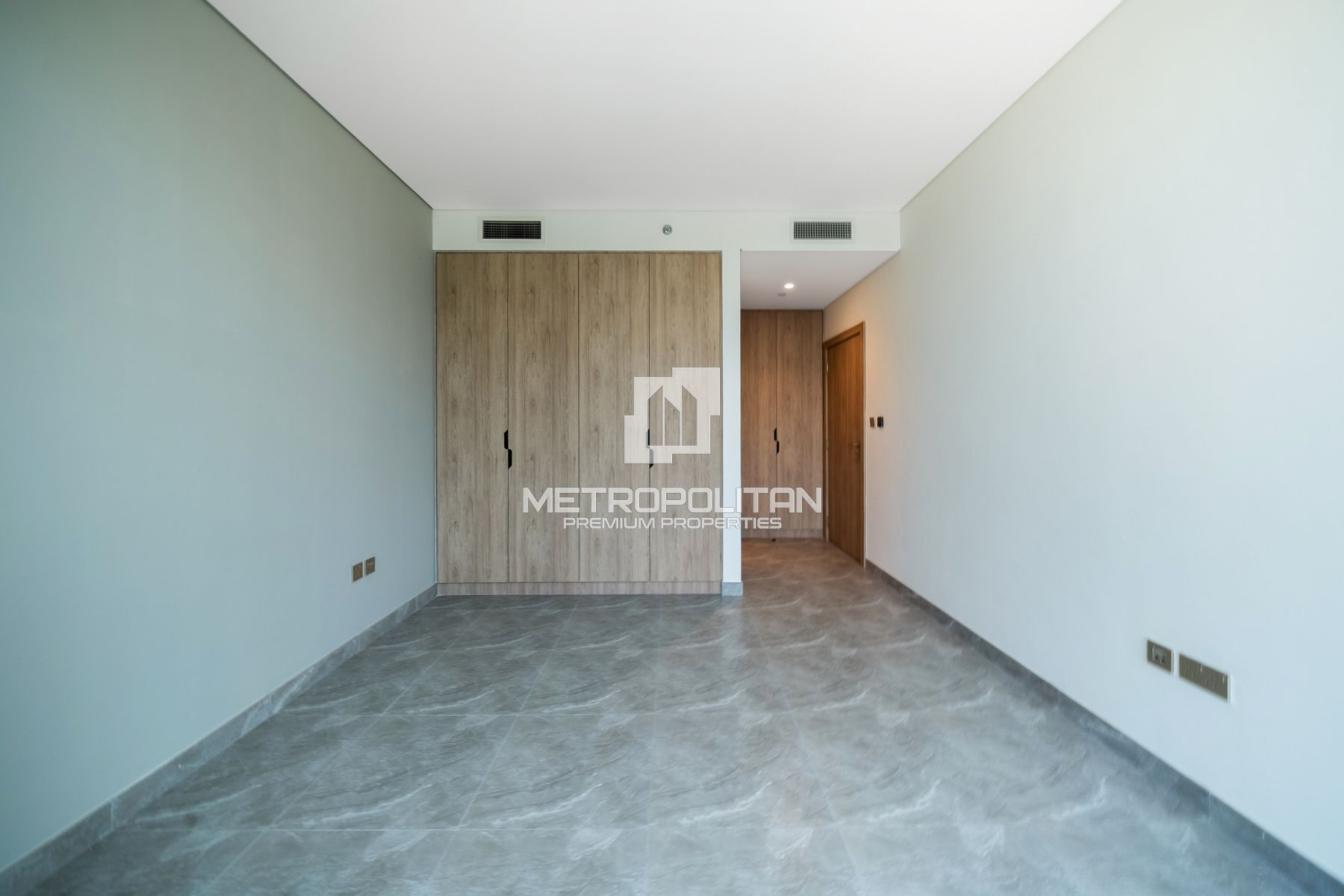 Spacious Layout | Vacant Now | Brand New