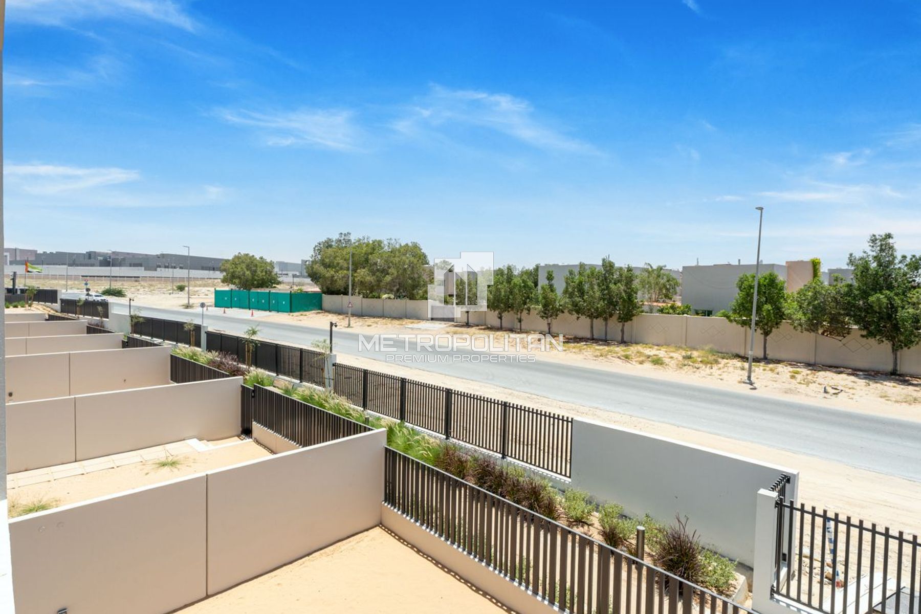 Close to Pool and Park | Single Row | Brand New