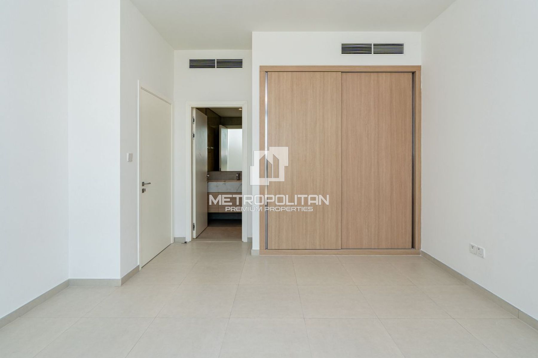 Close to Pool and Park | Single Row | Brand New