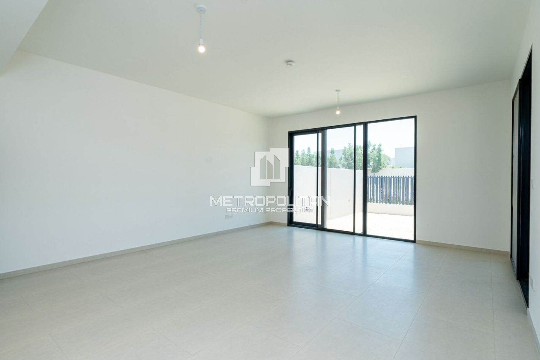 Close to Pool and Park | Single Row | Brand New
