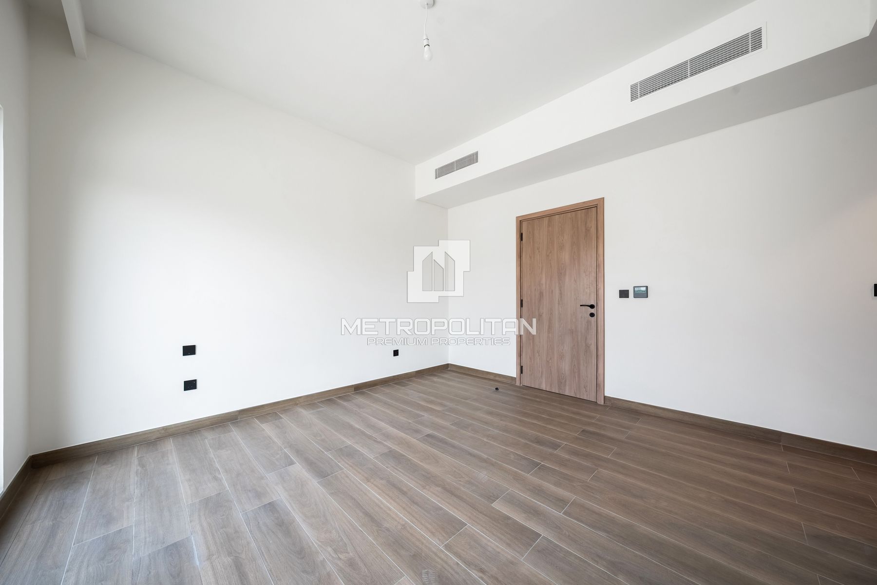 Large Plot | Premium Views  | Walking to Lagoon