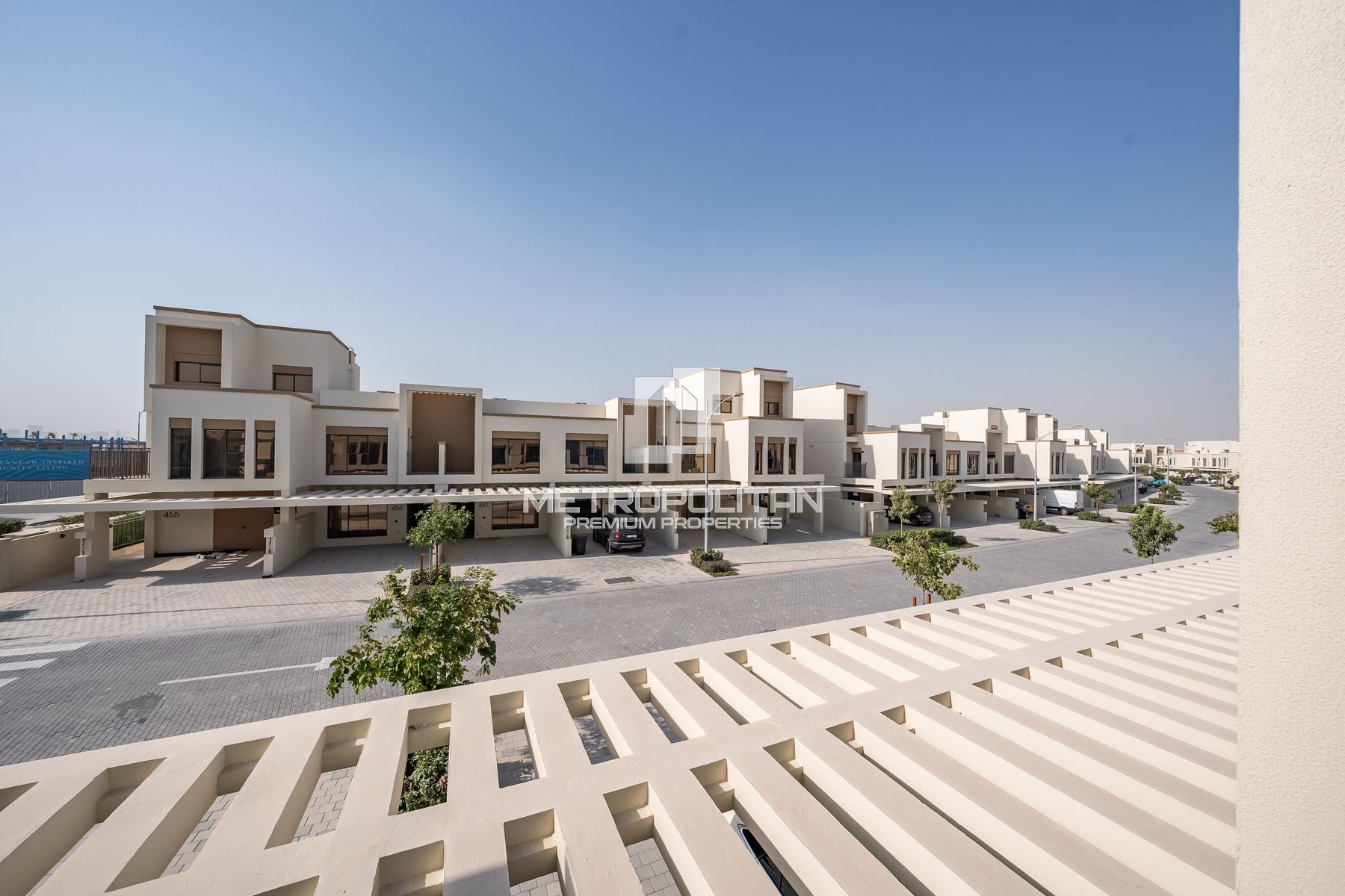 Large Plot | Premium Views  | Walking to Lagoon