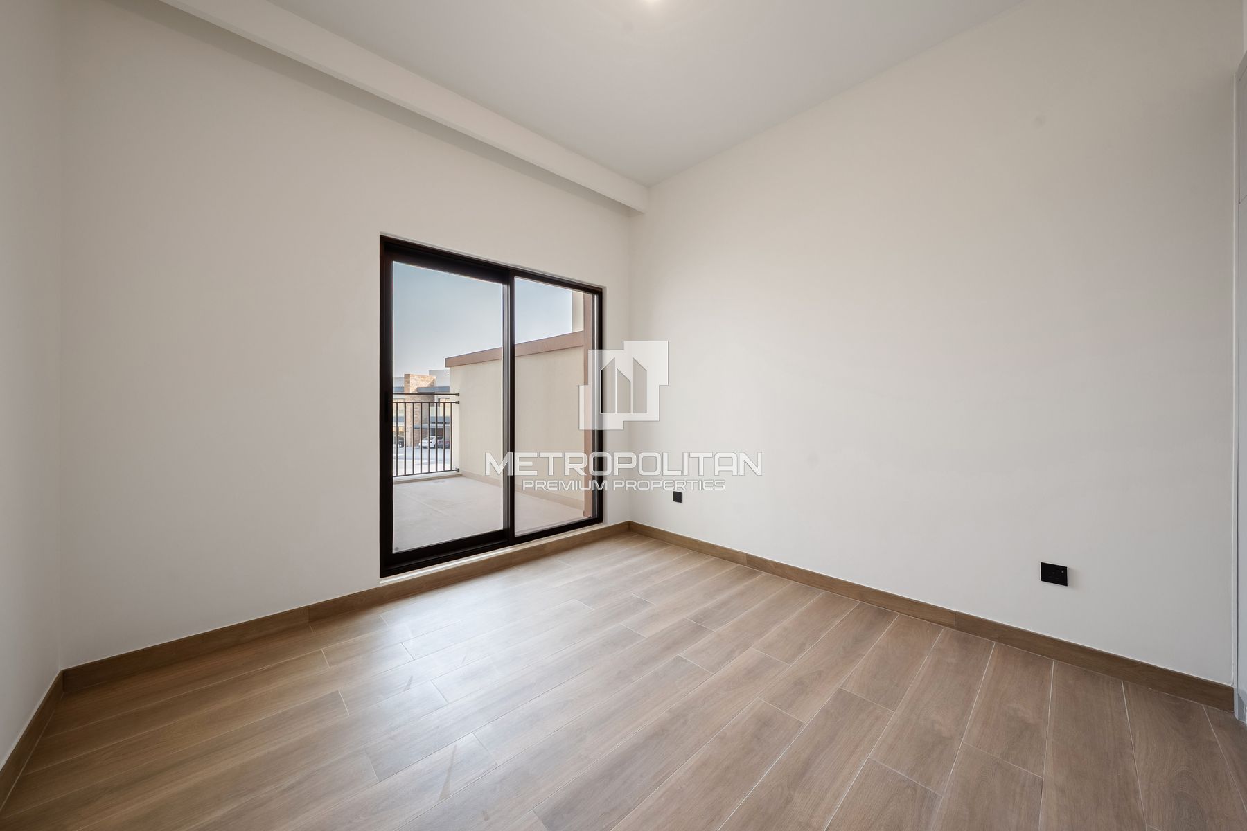 Large Plot | Premium Views  | Walking to Lagoon