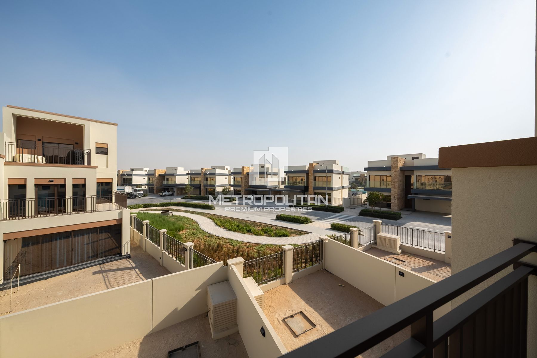 Large Plot | Premium Views  | Walking to Lagoon