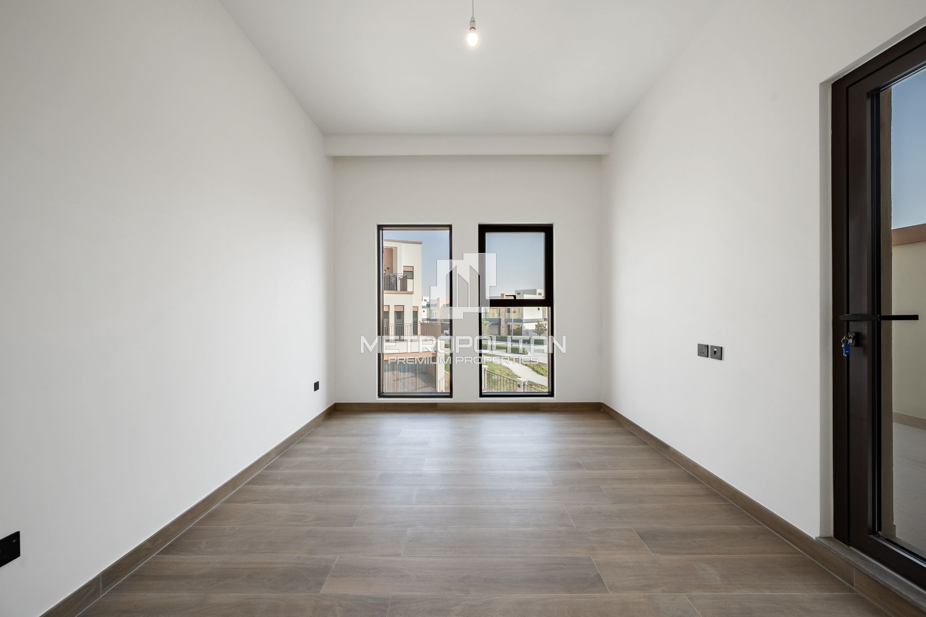 Large Plot | Premium Views  | Walking to Lagoon