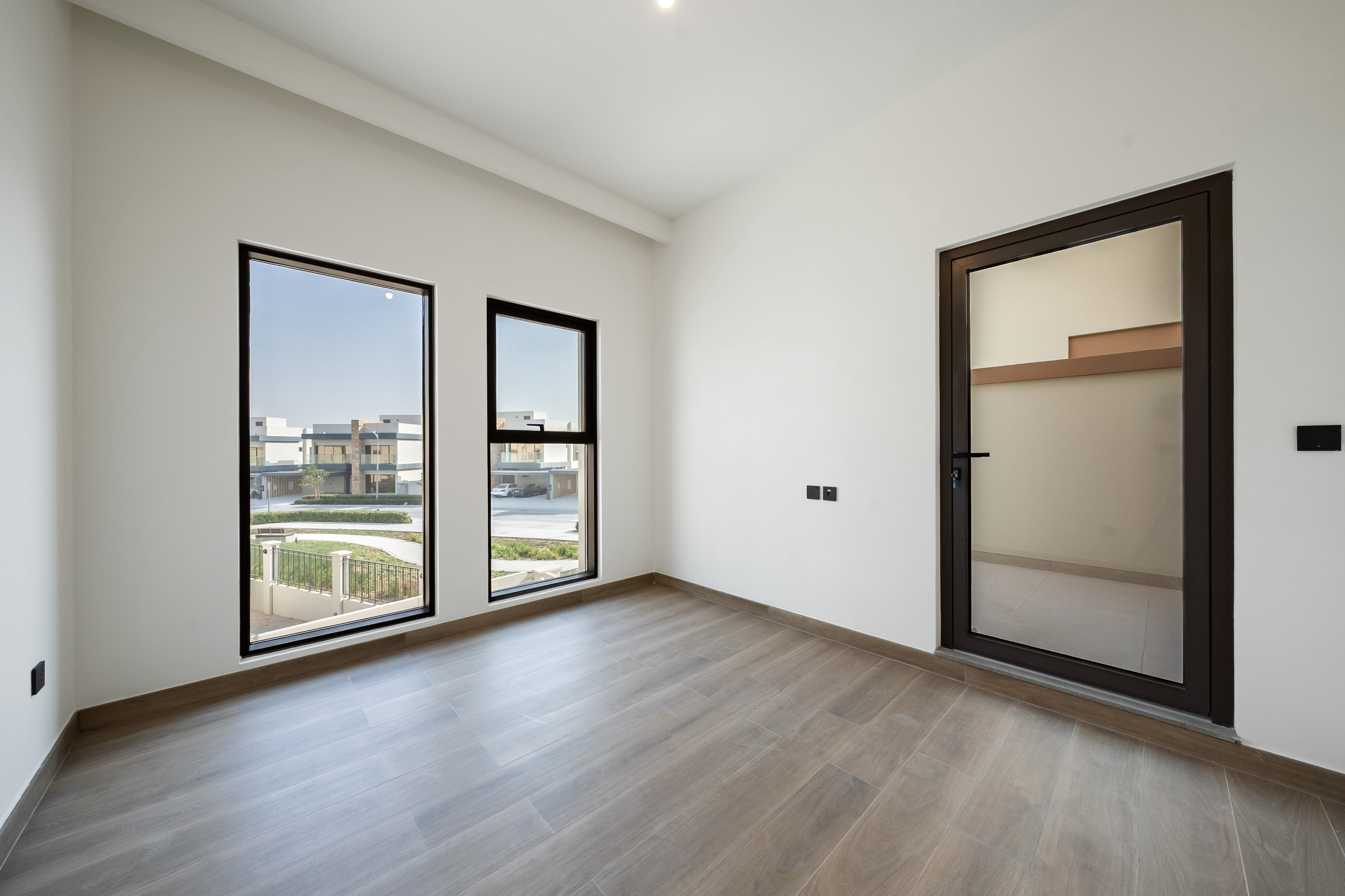 Large Plot | Premium Views  | Walking to Lagoon