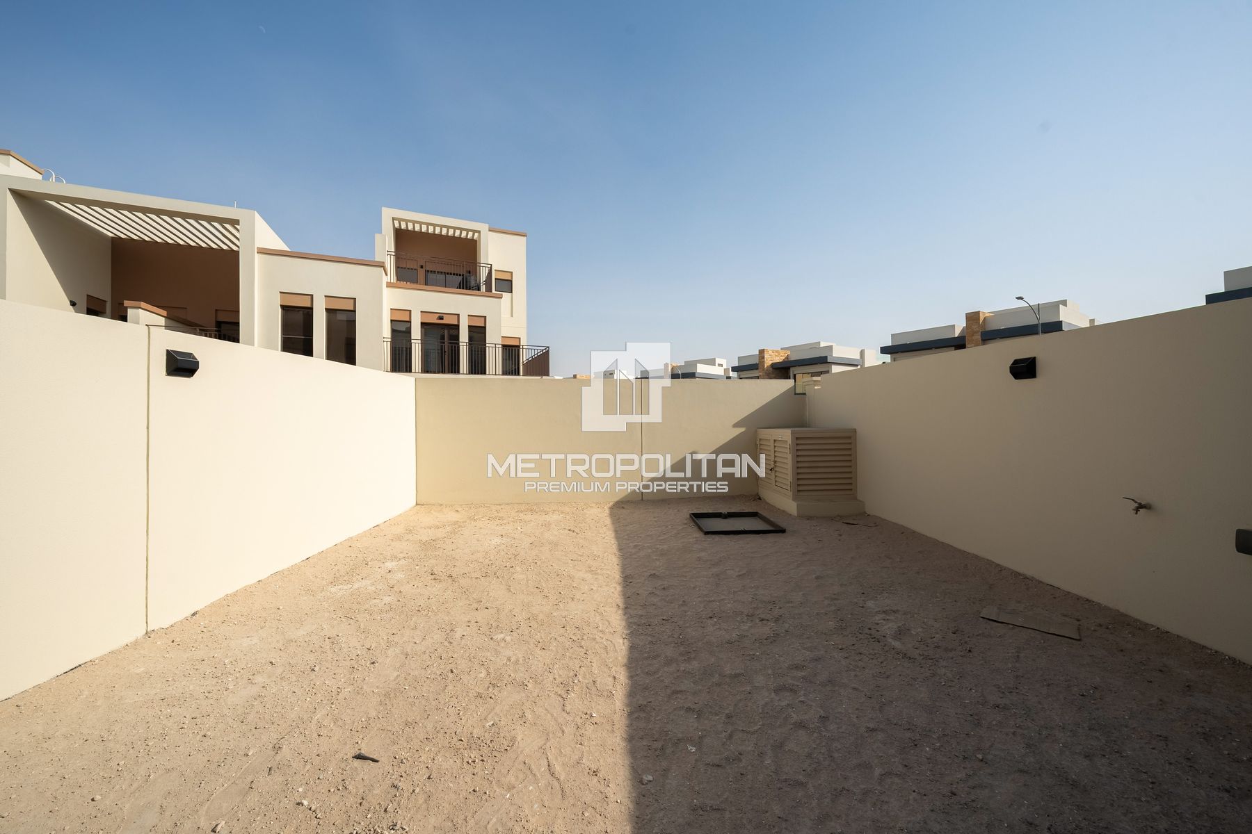 Large Plot | Premium Views  | Walking to Lagoon