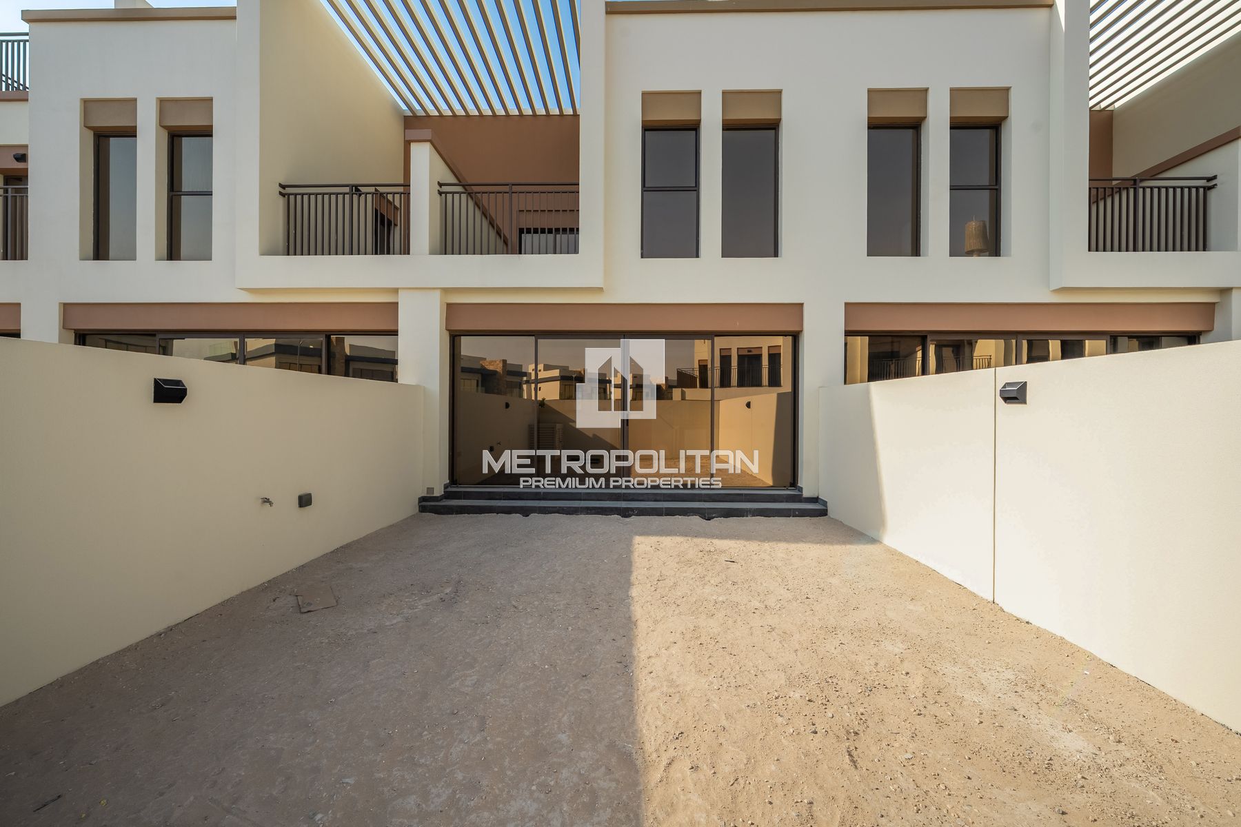 Large Plot | Premium Views  | Walking to Lagoon