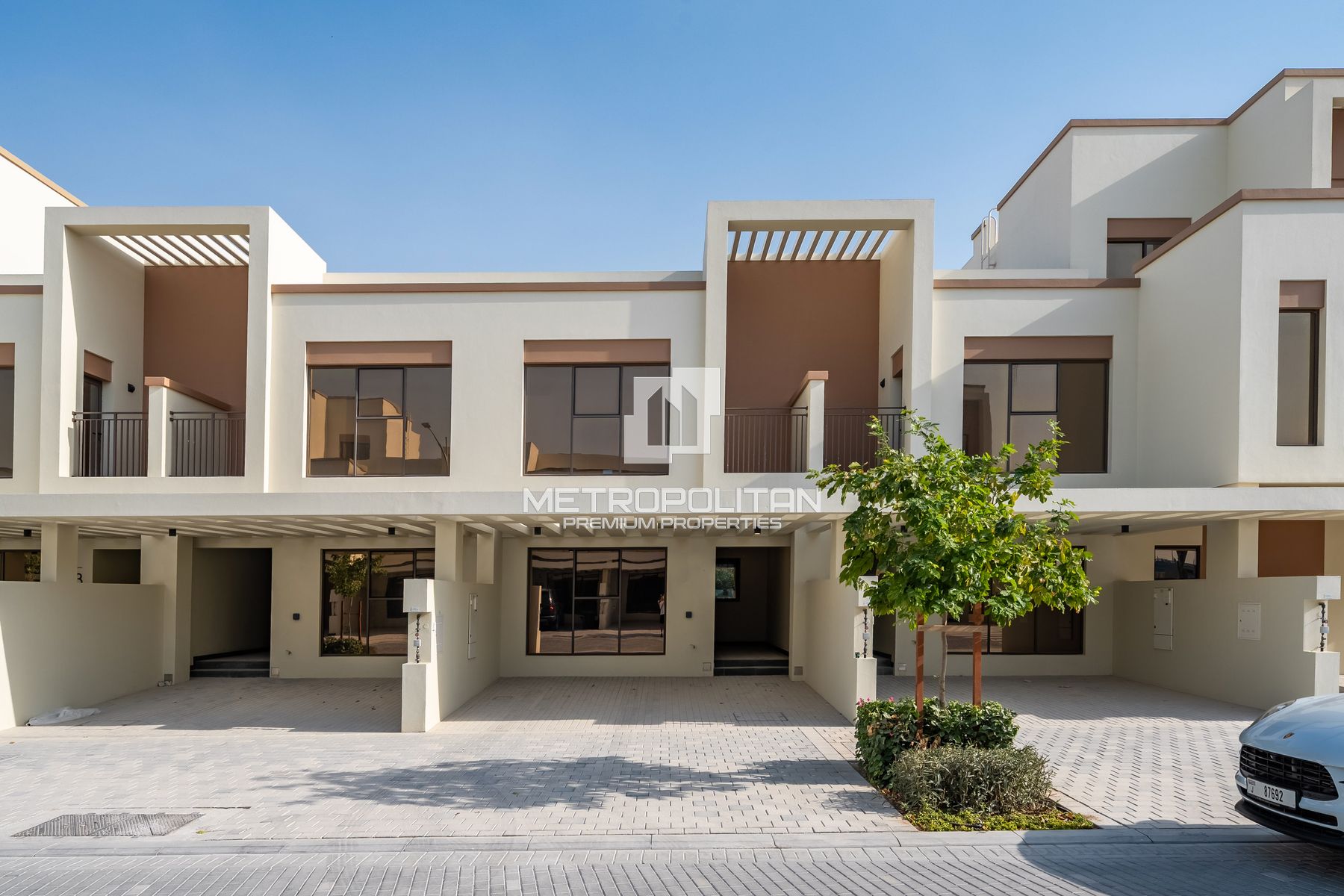 Large Plot | Premium Views  | Walking to Lagoon