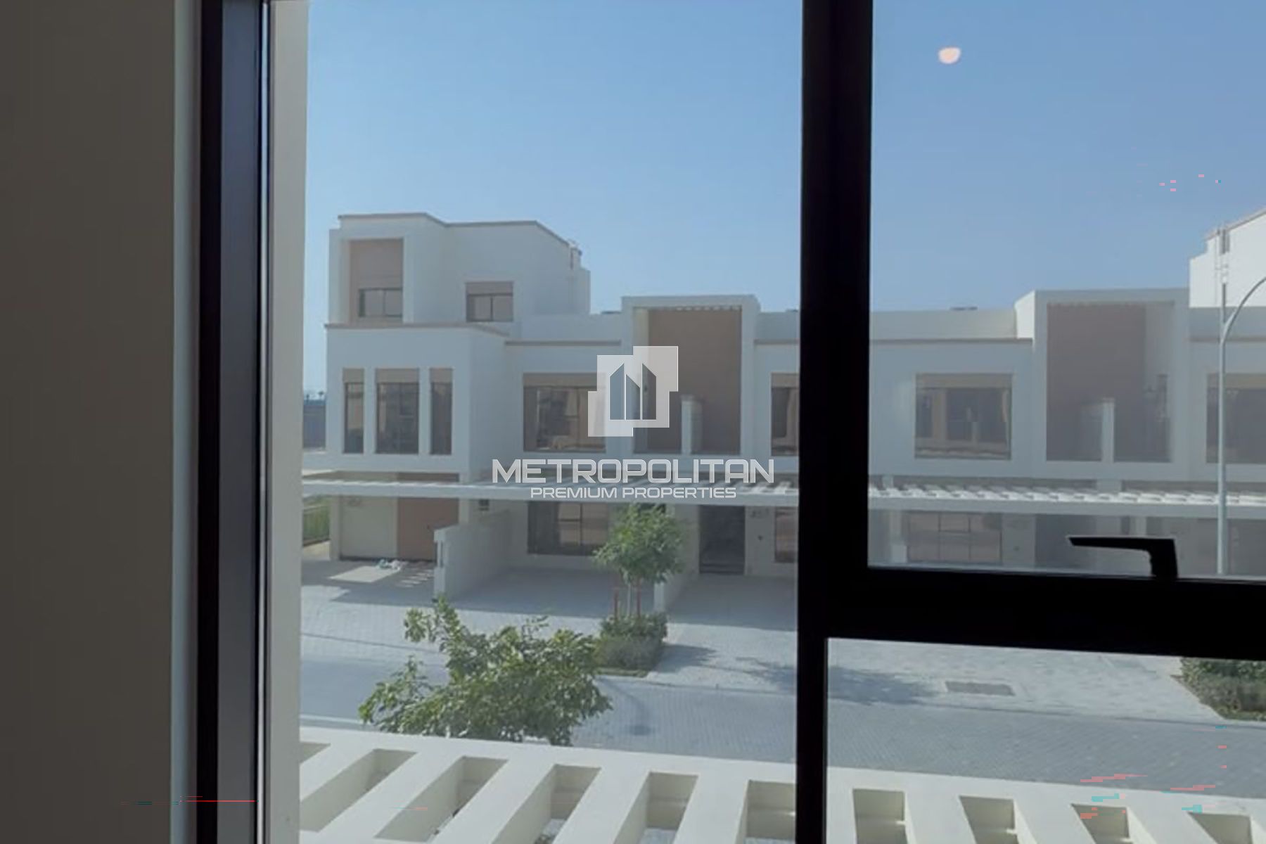 Large Plot | Premium Views  | Walking to Lagoon