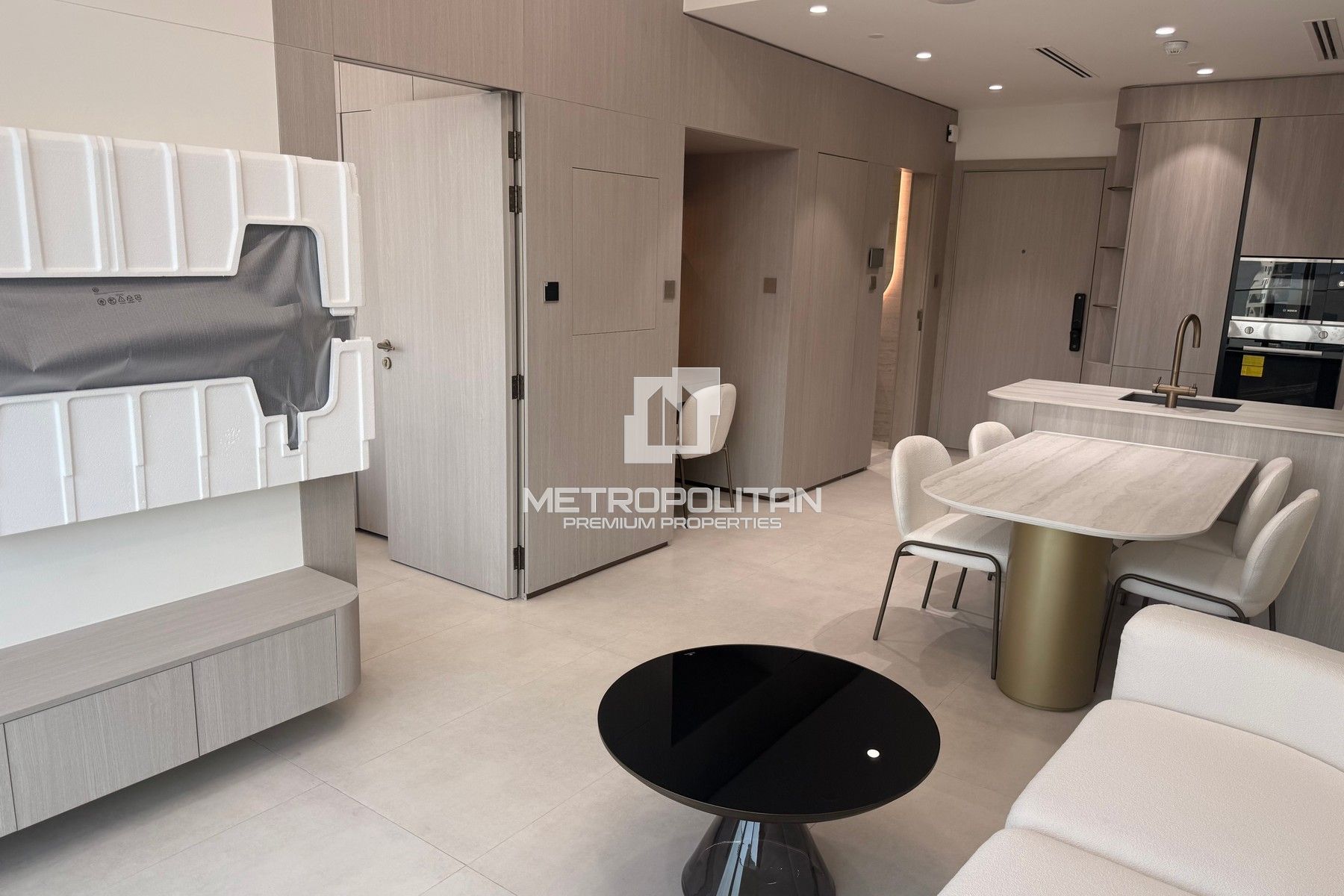 Brand New Unit | Fully Furnished | Upgraded