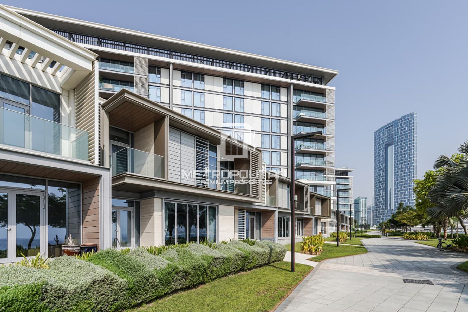 Luxury 4BR | Full Sea View | Fully Furnished