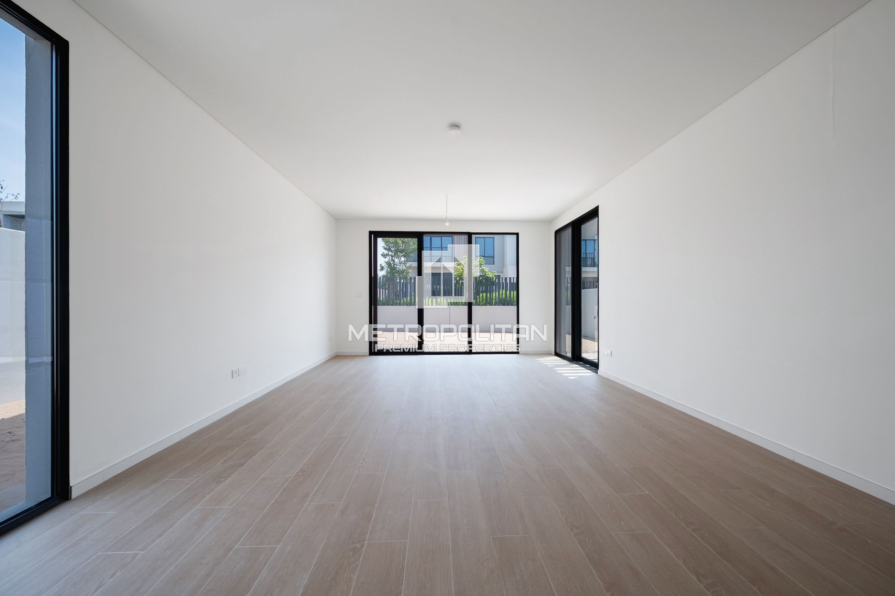 4BR Townhouse | Bright & Spacious | Prime Location