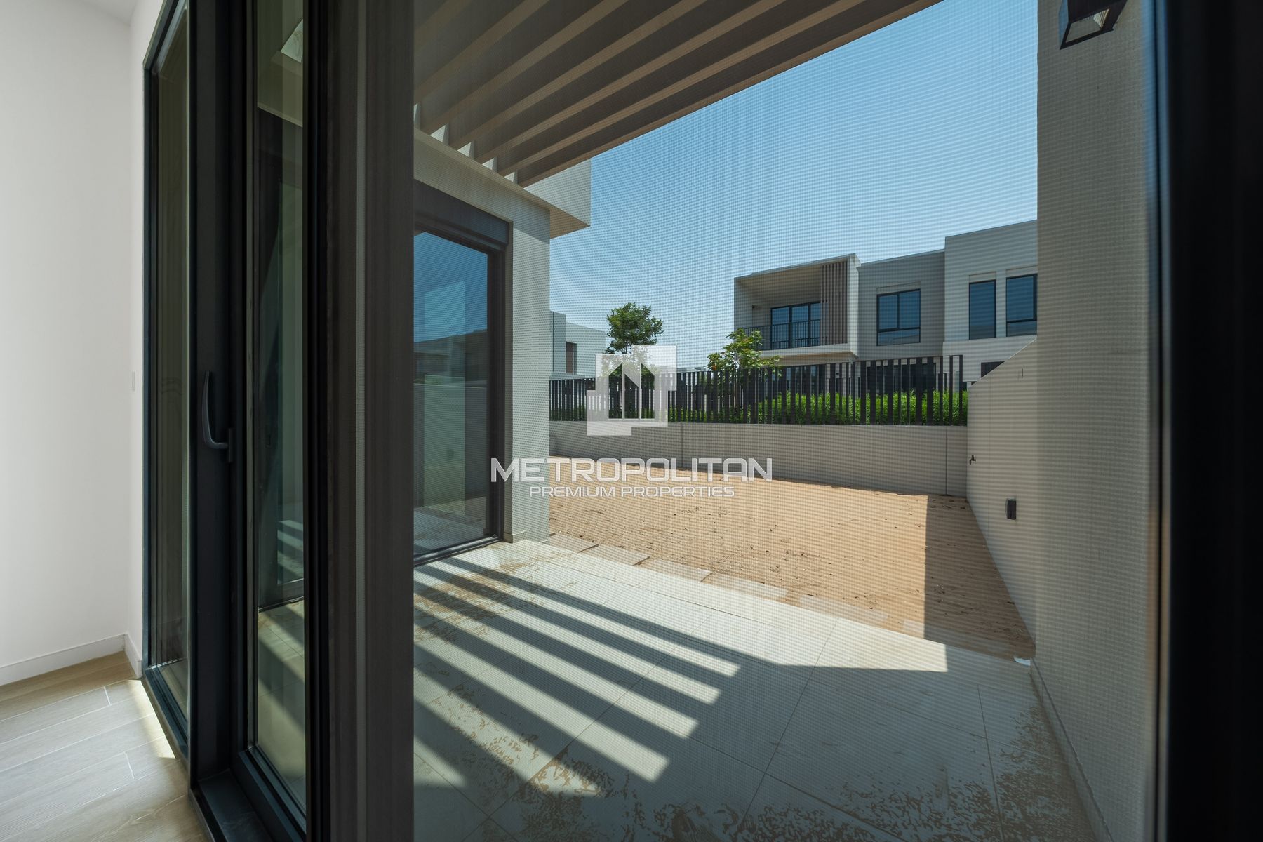 4BR Townhouse | Bright & Spacious | Prime Location