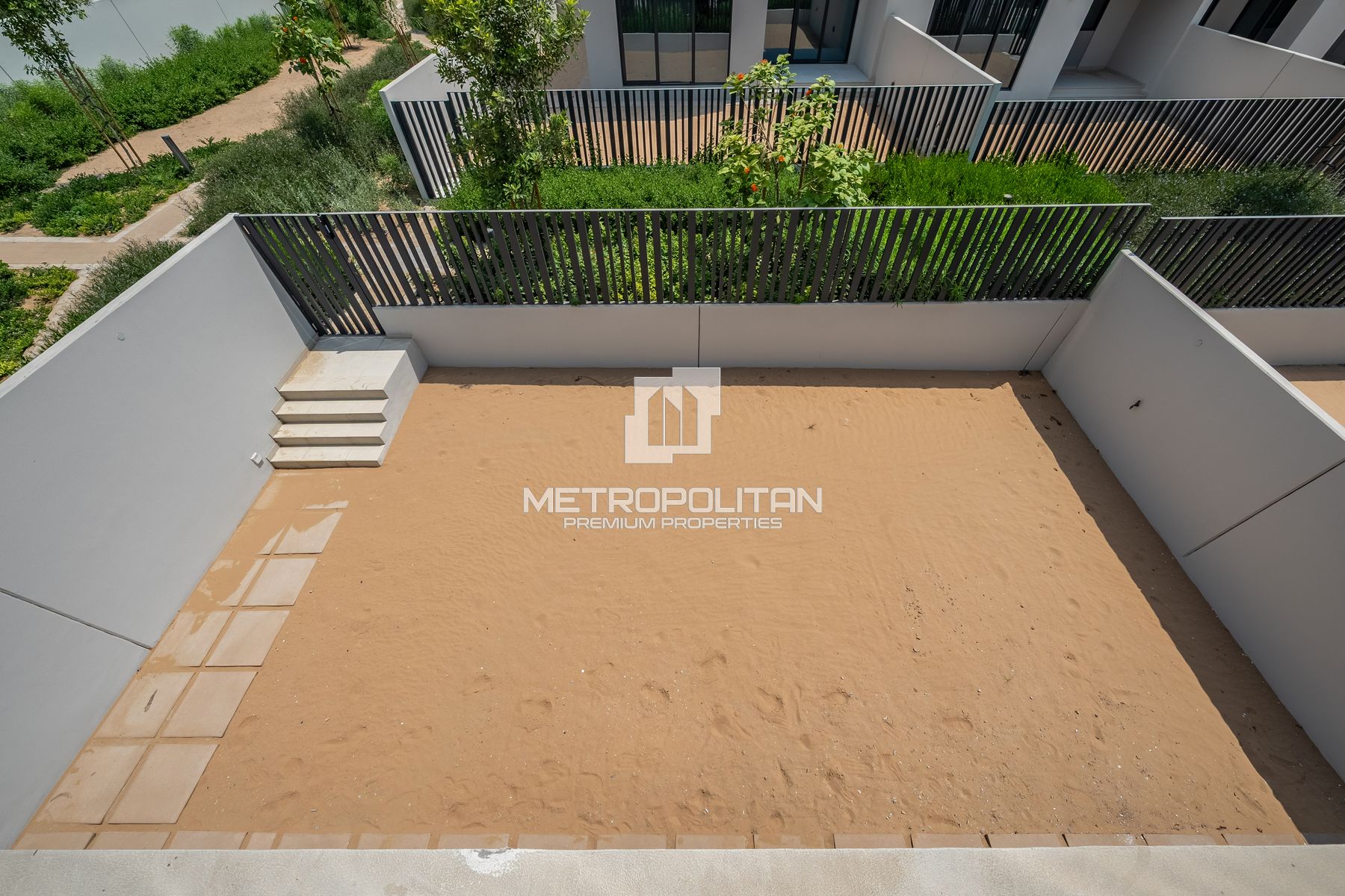 4BR Townhouse | Bright & Spacious | Prime Location