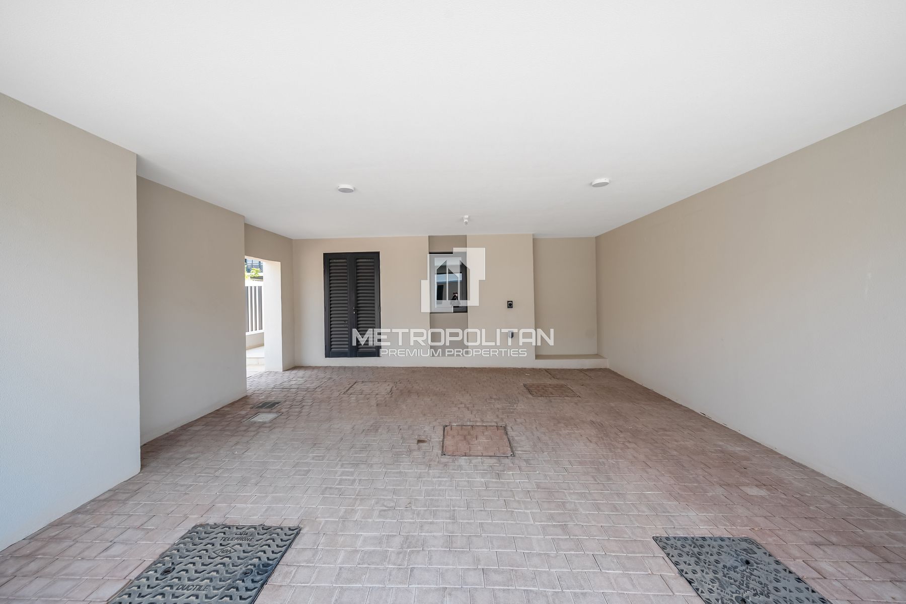 4BR Townhouse | Bright & Spacious | Prime Location