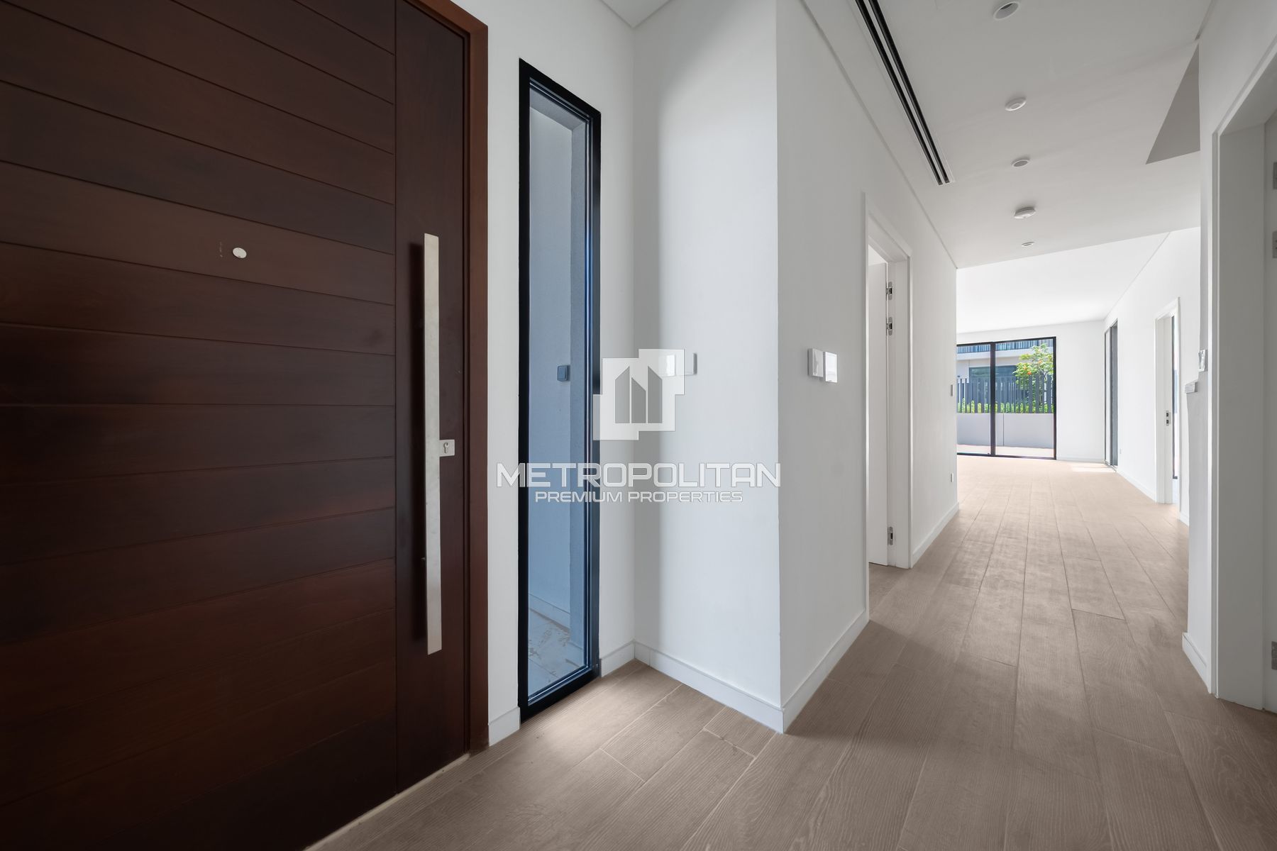 4BR Townhouse | Bright & Spacious | Prime Location