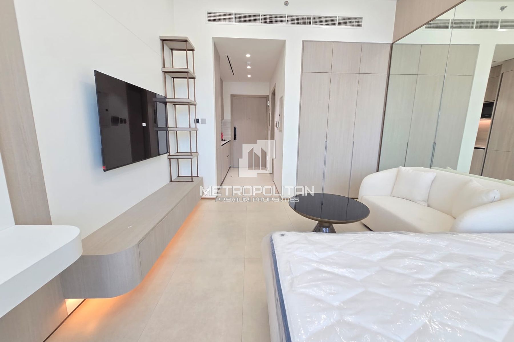Brand New | Furnished | Multiple Cheques Options
