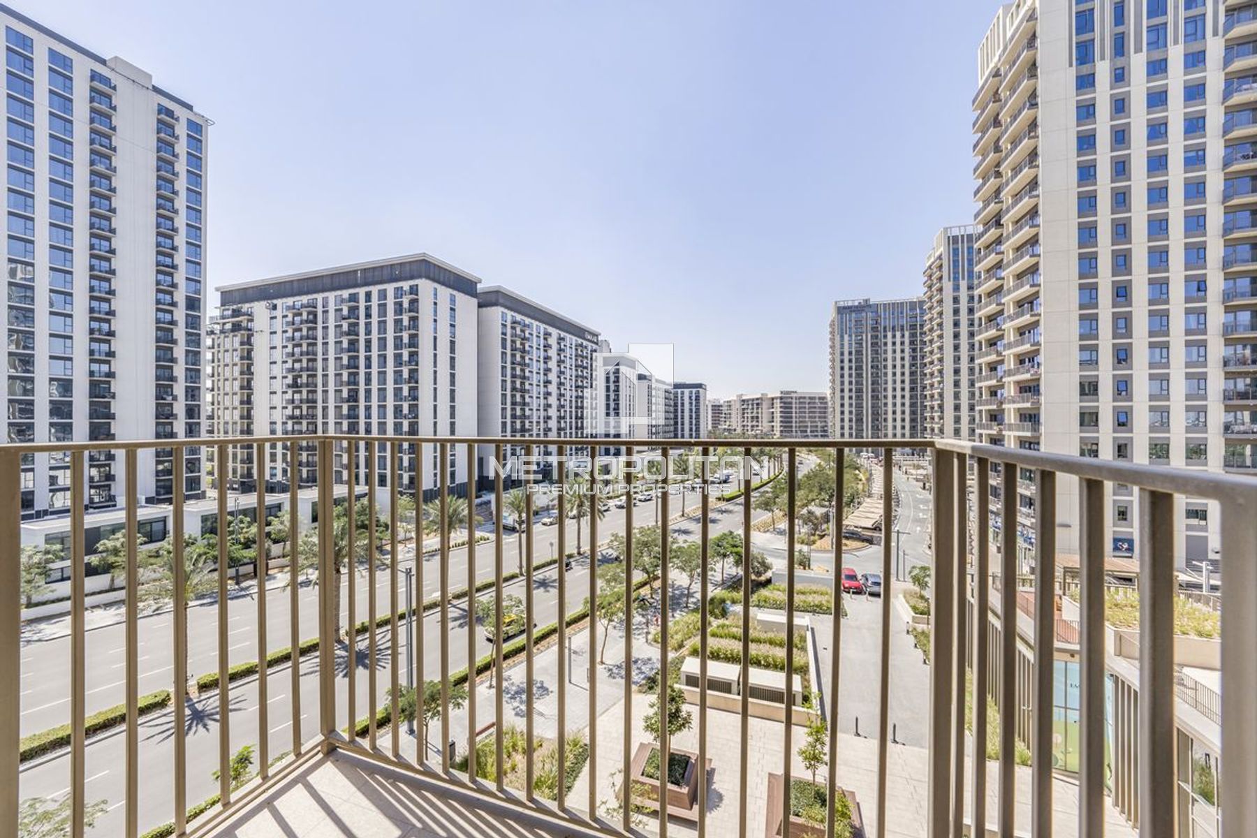 Bright Unit | Prime Location | Vacant form Aug,29