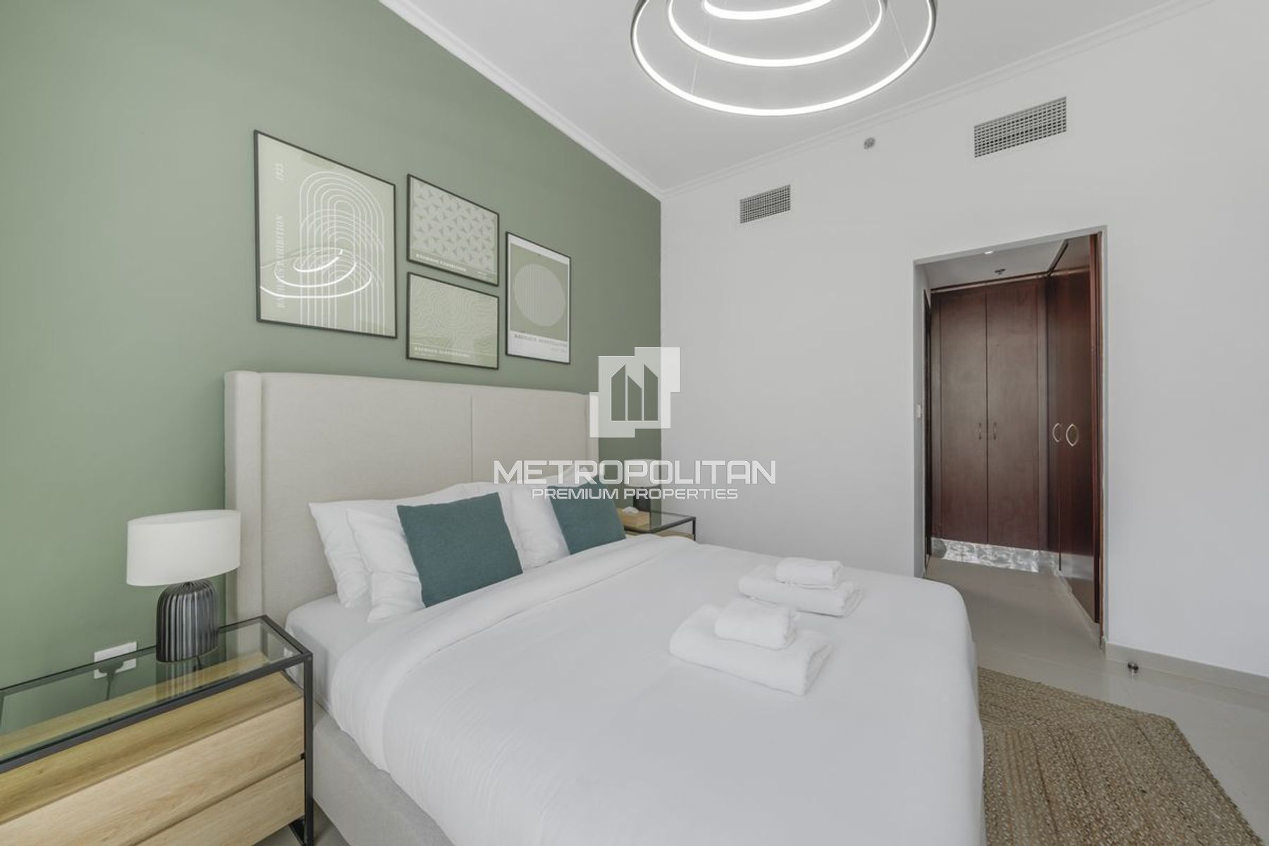 Spacious 1BR | Vacant Aug, 20 | Prime Dubai Marina