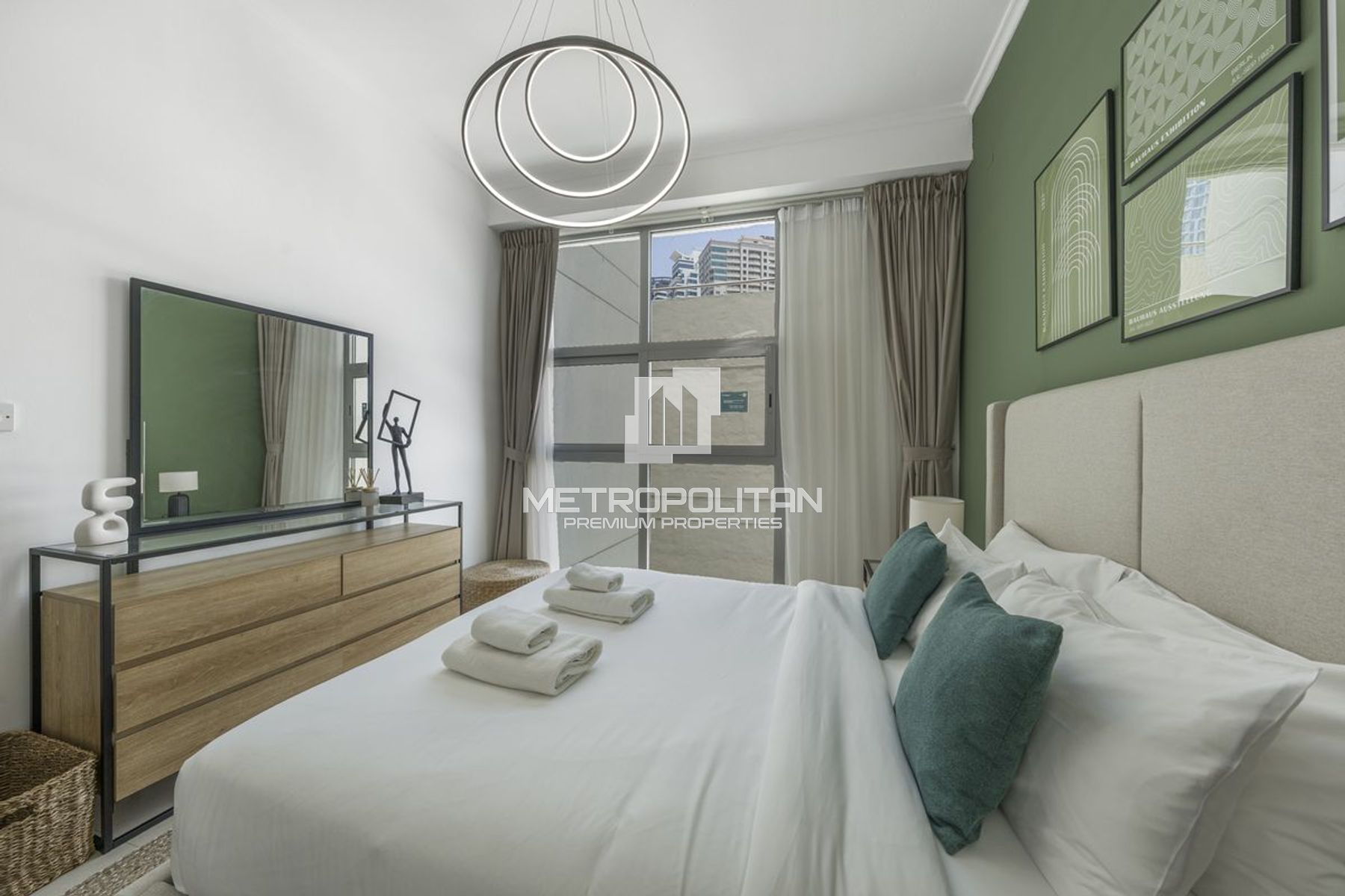 Spacious 1BR | Vacant Aug, 20 | Prime Dubai Marina