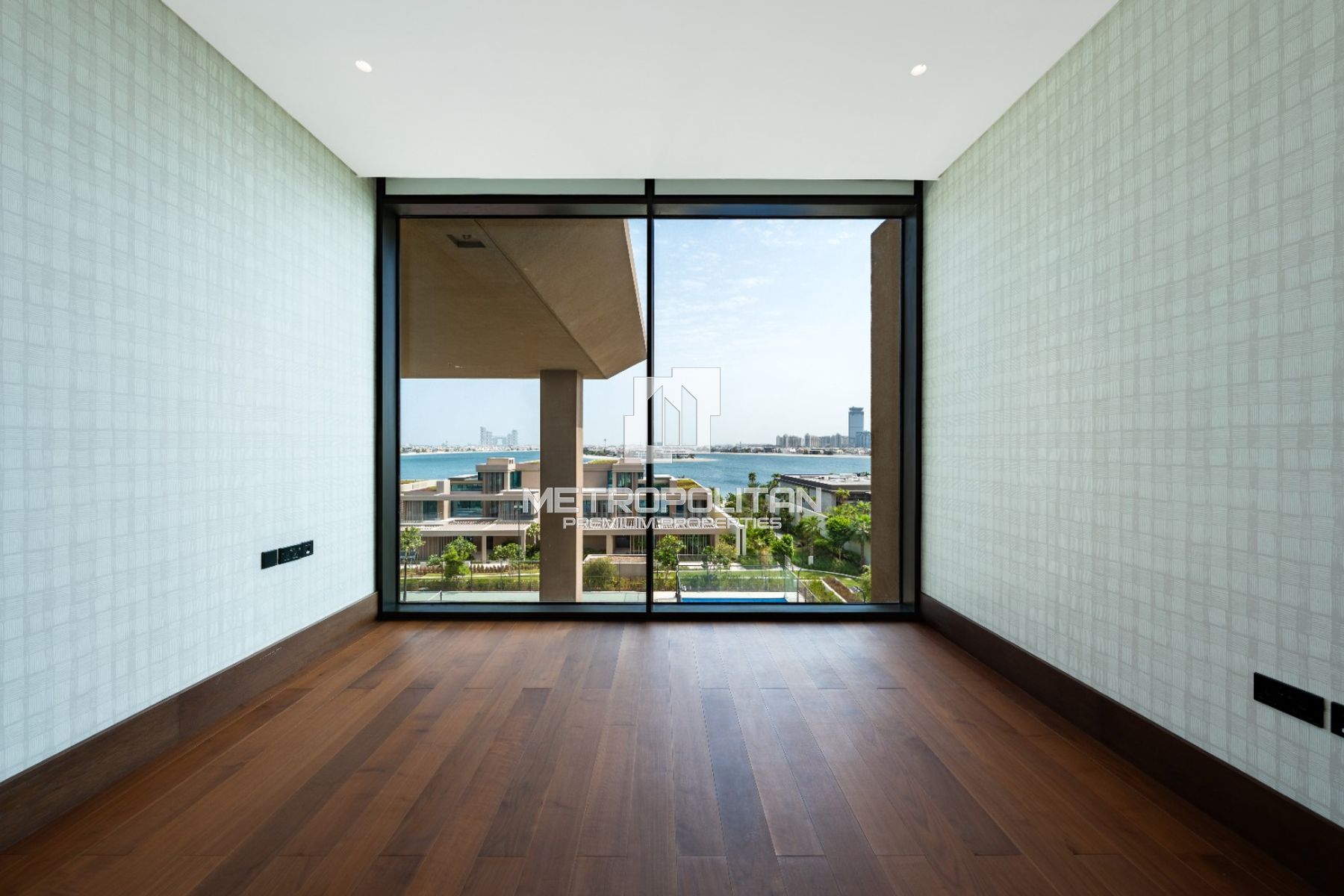 Palm View | High Floor | Private Pool | Duplex