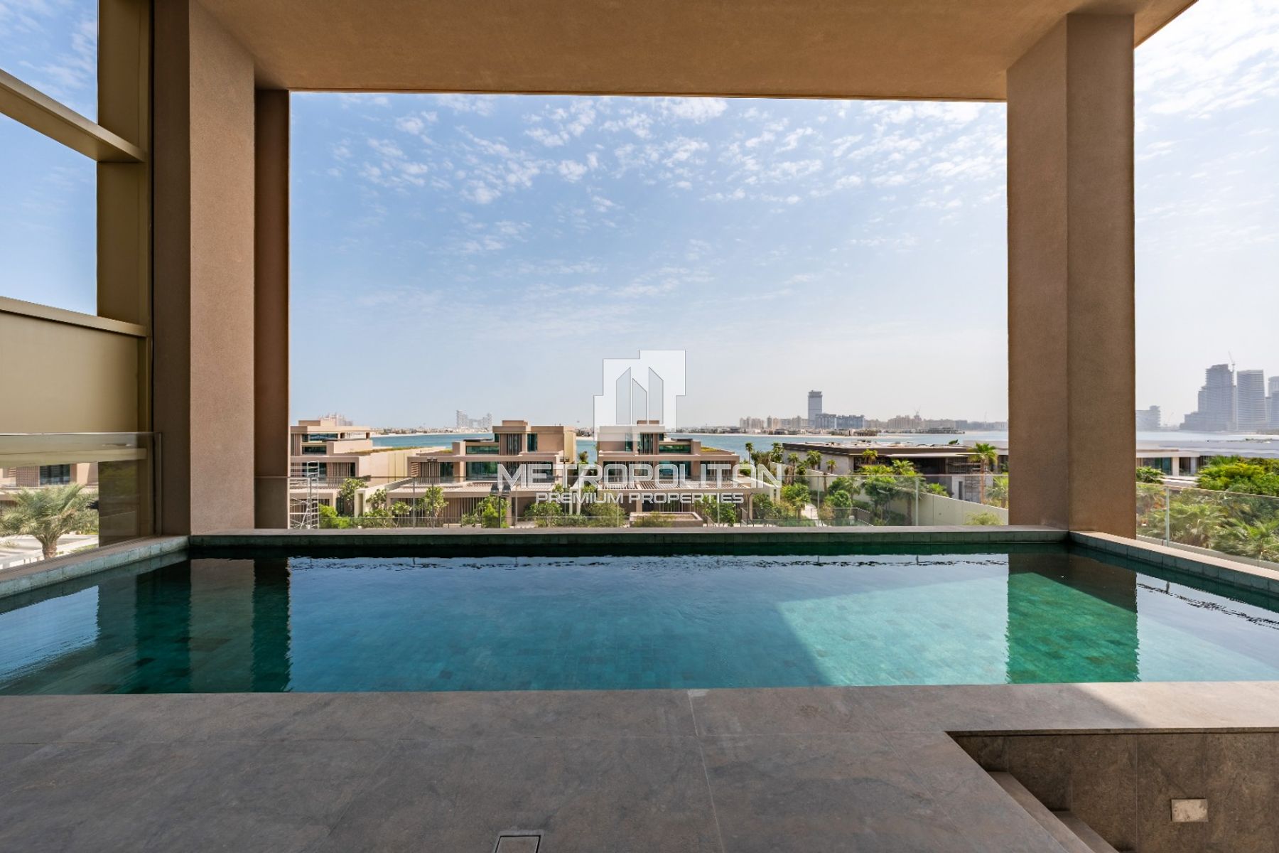 Palm View | High Floor | Private Pool | Duplex