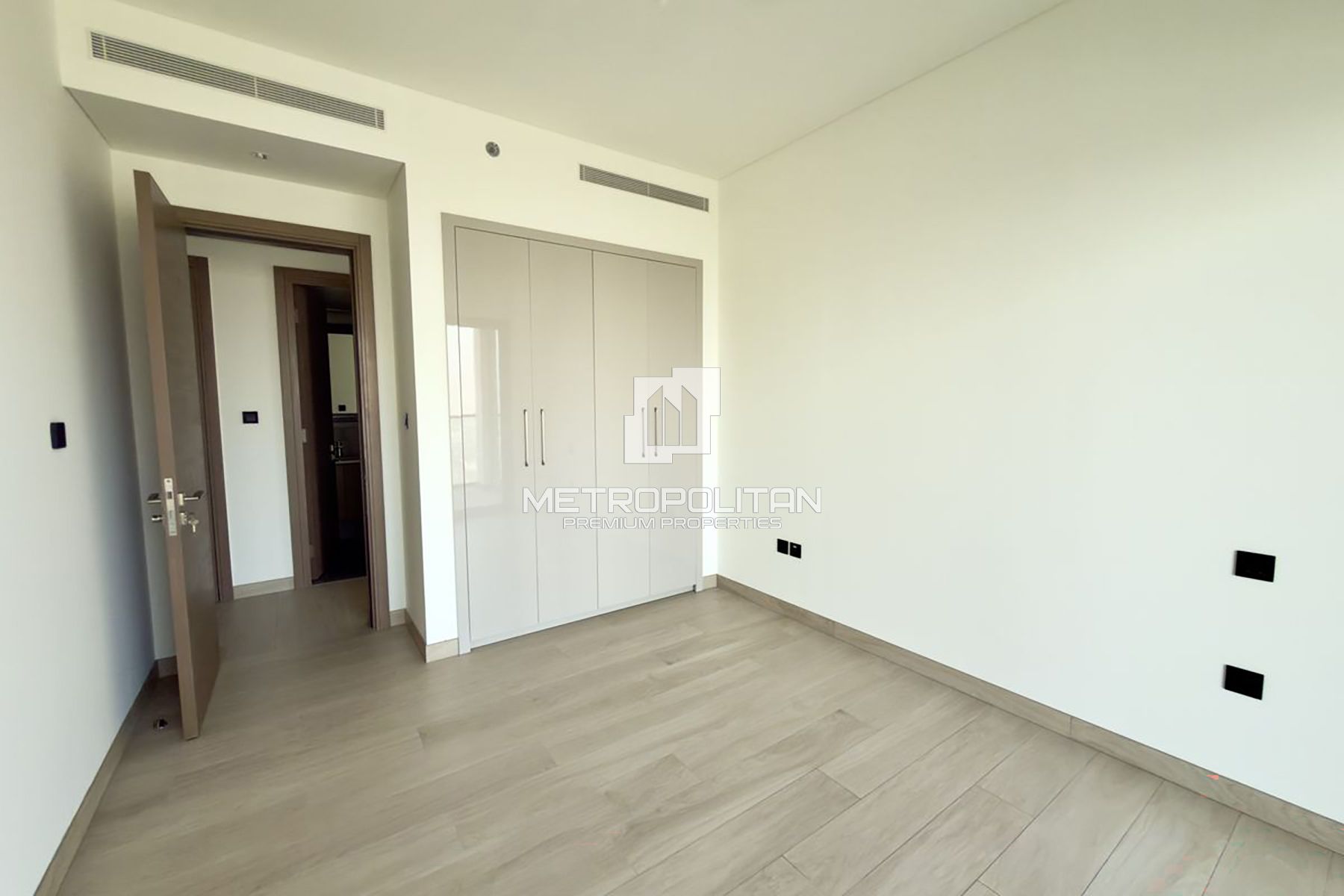 Brand New | Highest Floor | Meydan Racecourse View