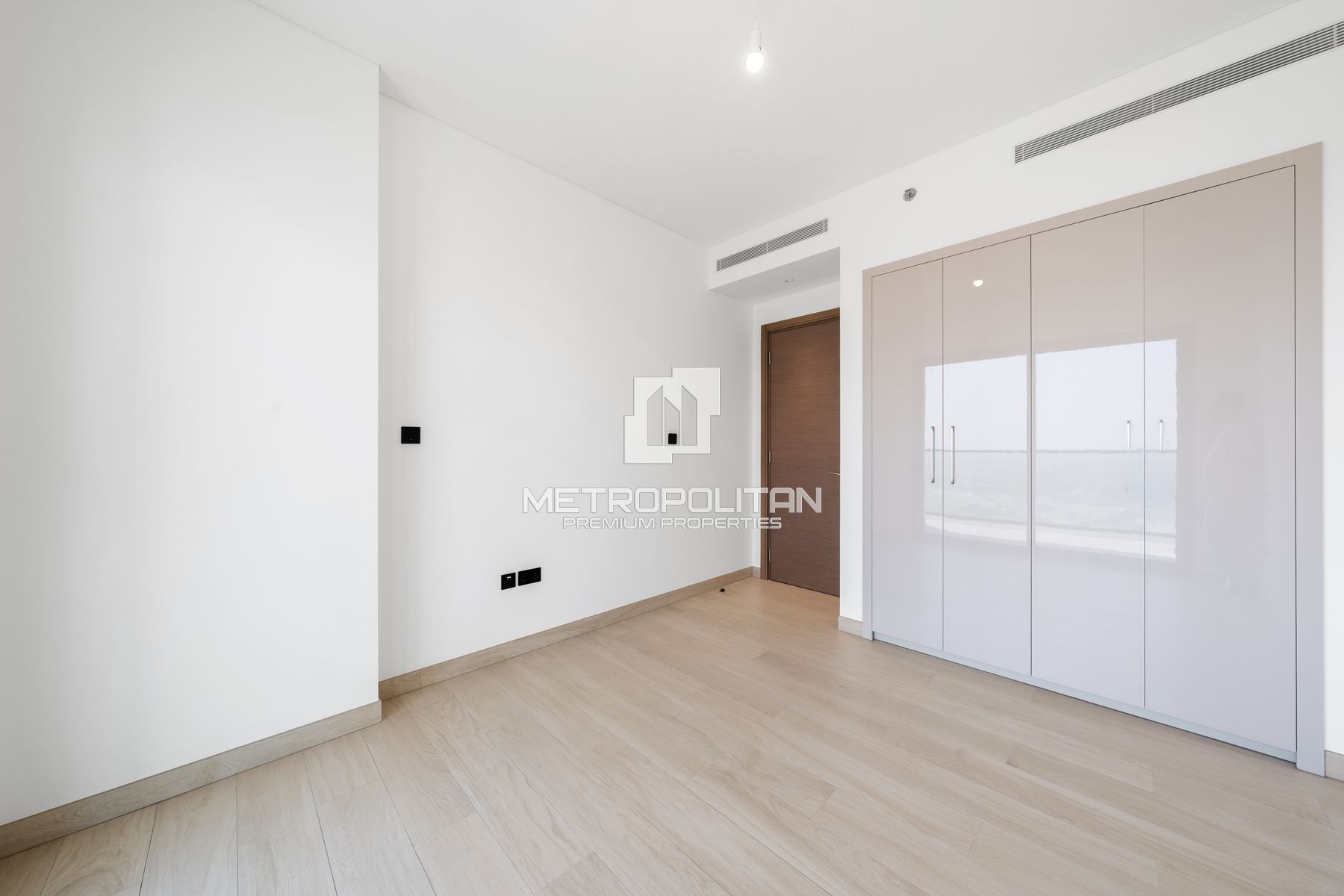 Brand New | Highest Floor | Meydan Racecourse View