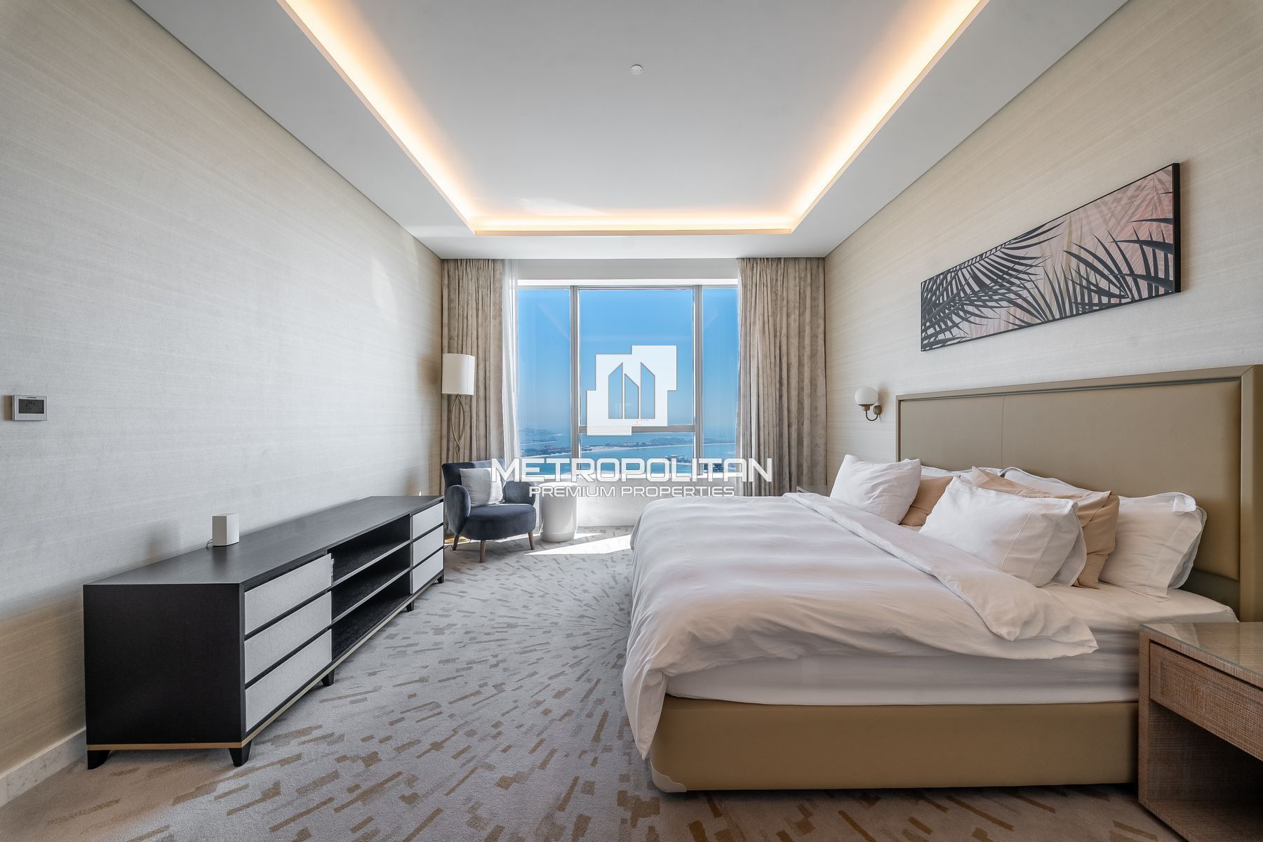 Iconic Palm Tower | Spacious Layout | Sea View