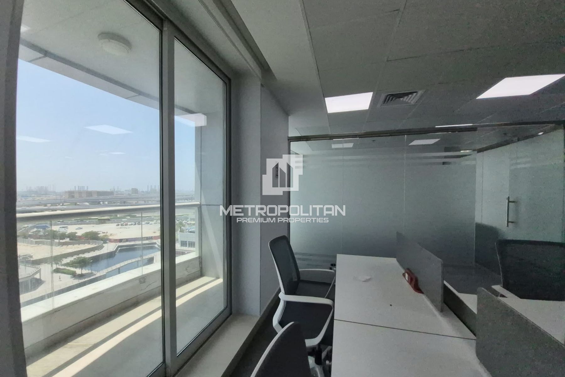 Studio Office for Rent in Dubai Star, Jumeirah Lake Towers - MPR-10562