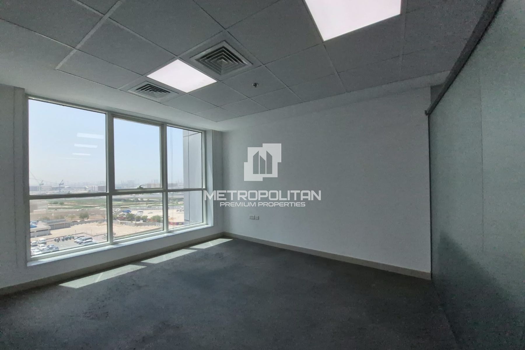 Studio Office for Rent in Dubai Star, Jumeirah Lake Towers - MPR-10562
