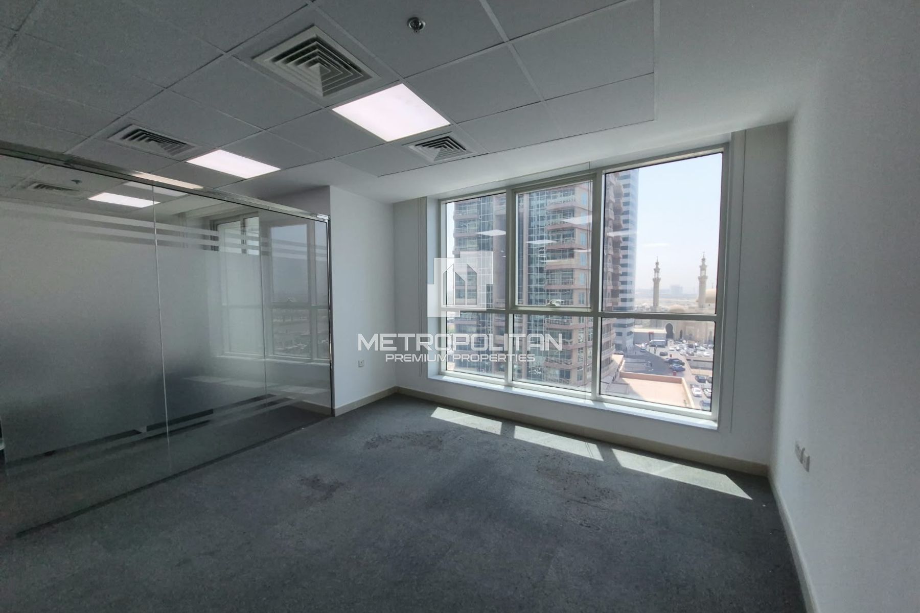 Spacious | 917 Sq. Ft. | Water View | 1 Parking