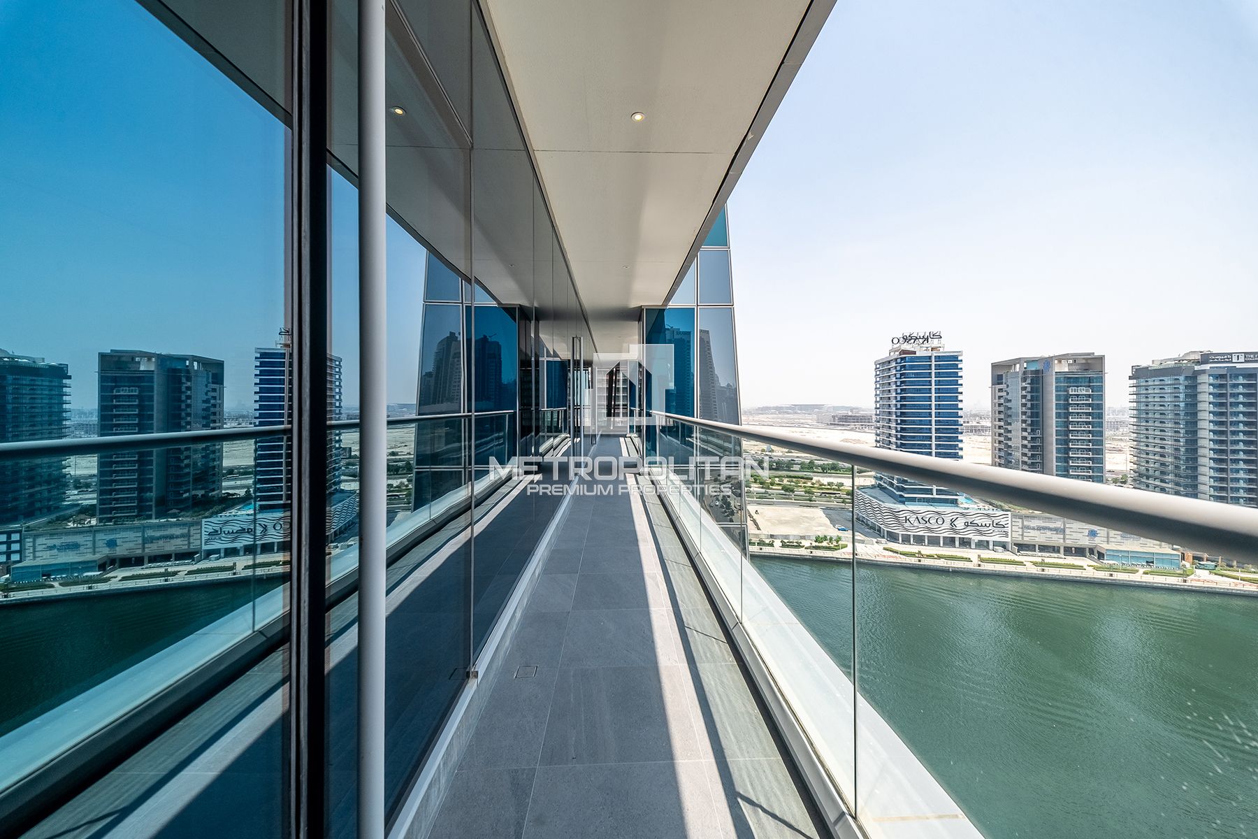 Ultra Luxury Penthouse | Canal View | High Floor