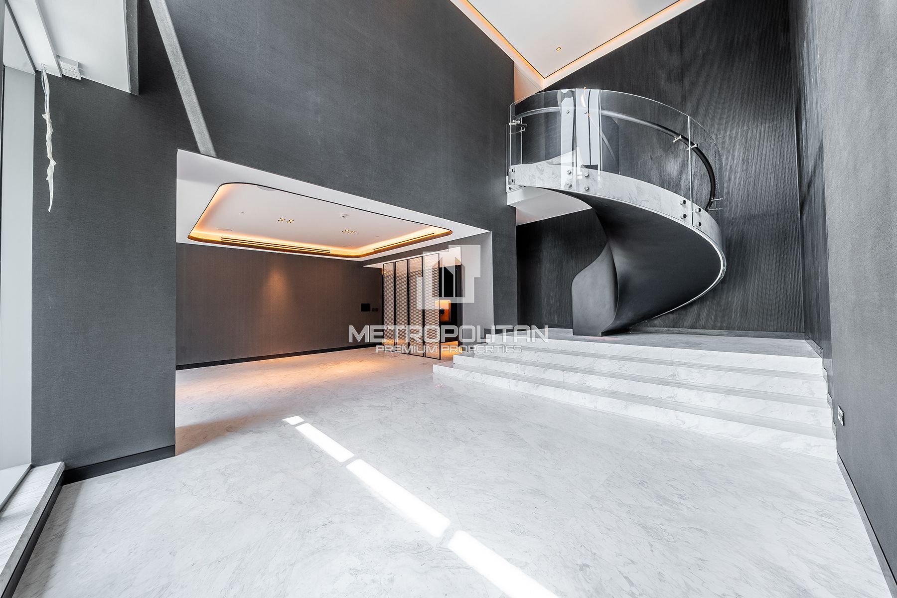 Signature Home | Full Canal View | Private Pool
