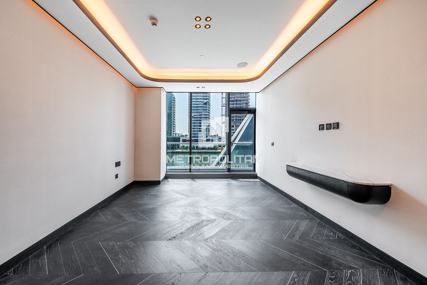 Signature Home | Full Canal View | Private Pool