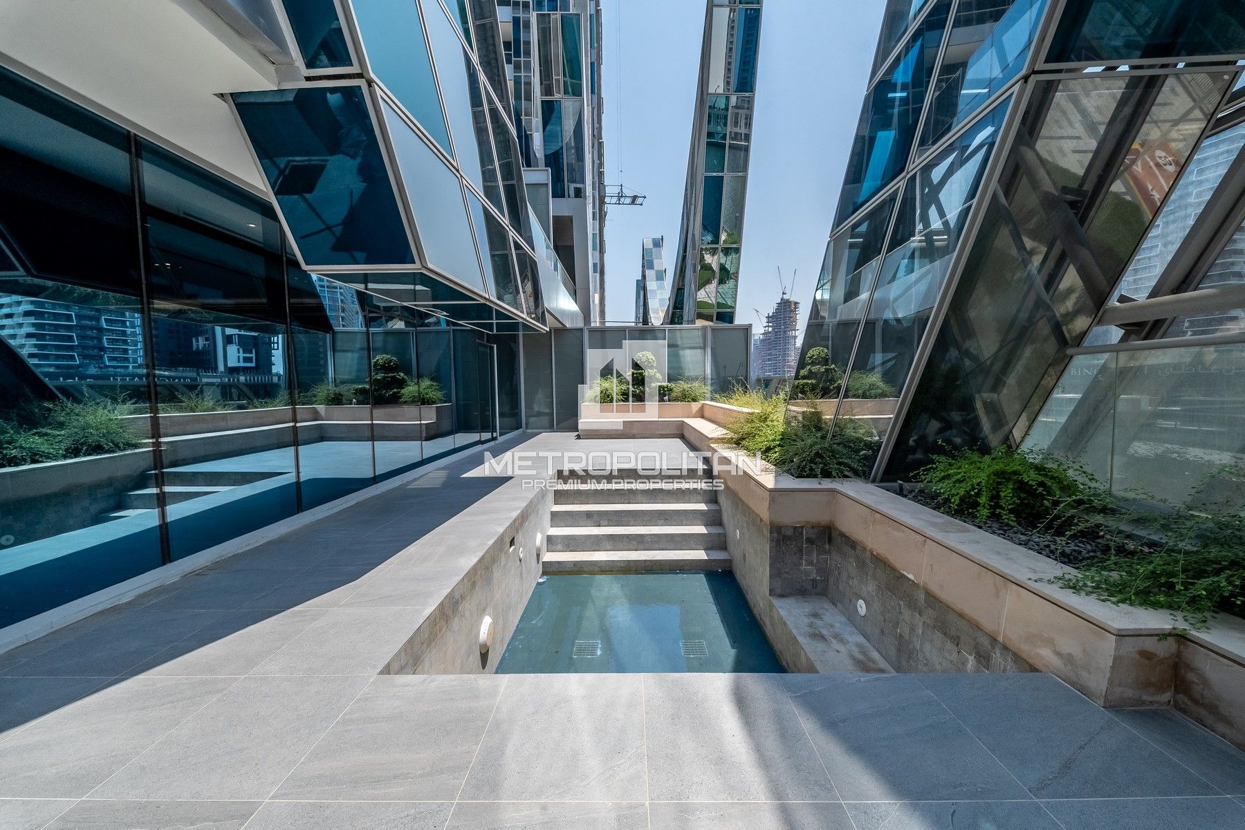 Signature Home | Full Canal View | Private Pool