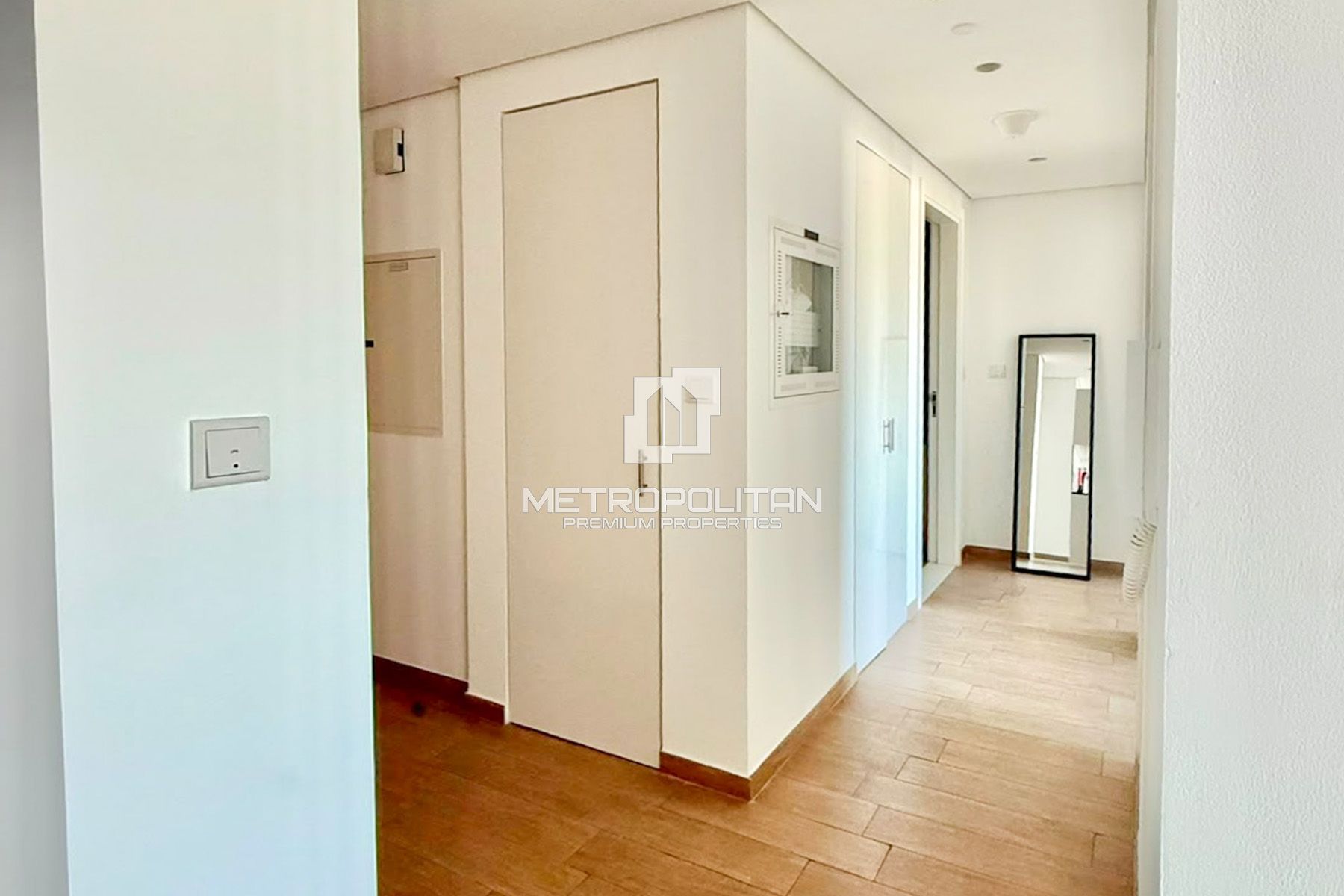 Bright 2BR | Family Building | Near Metro