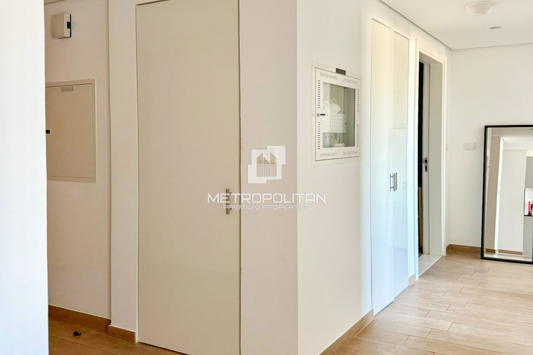 Bright 2BR | Family Building | Near Metro