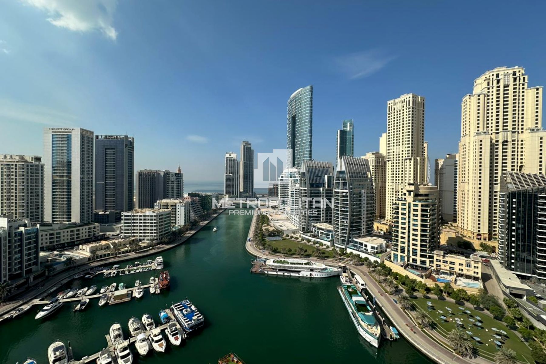 1BR Apartment for Rent in Stella Maris, Dubai Marina - MPR-10569