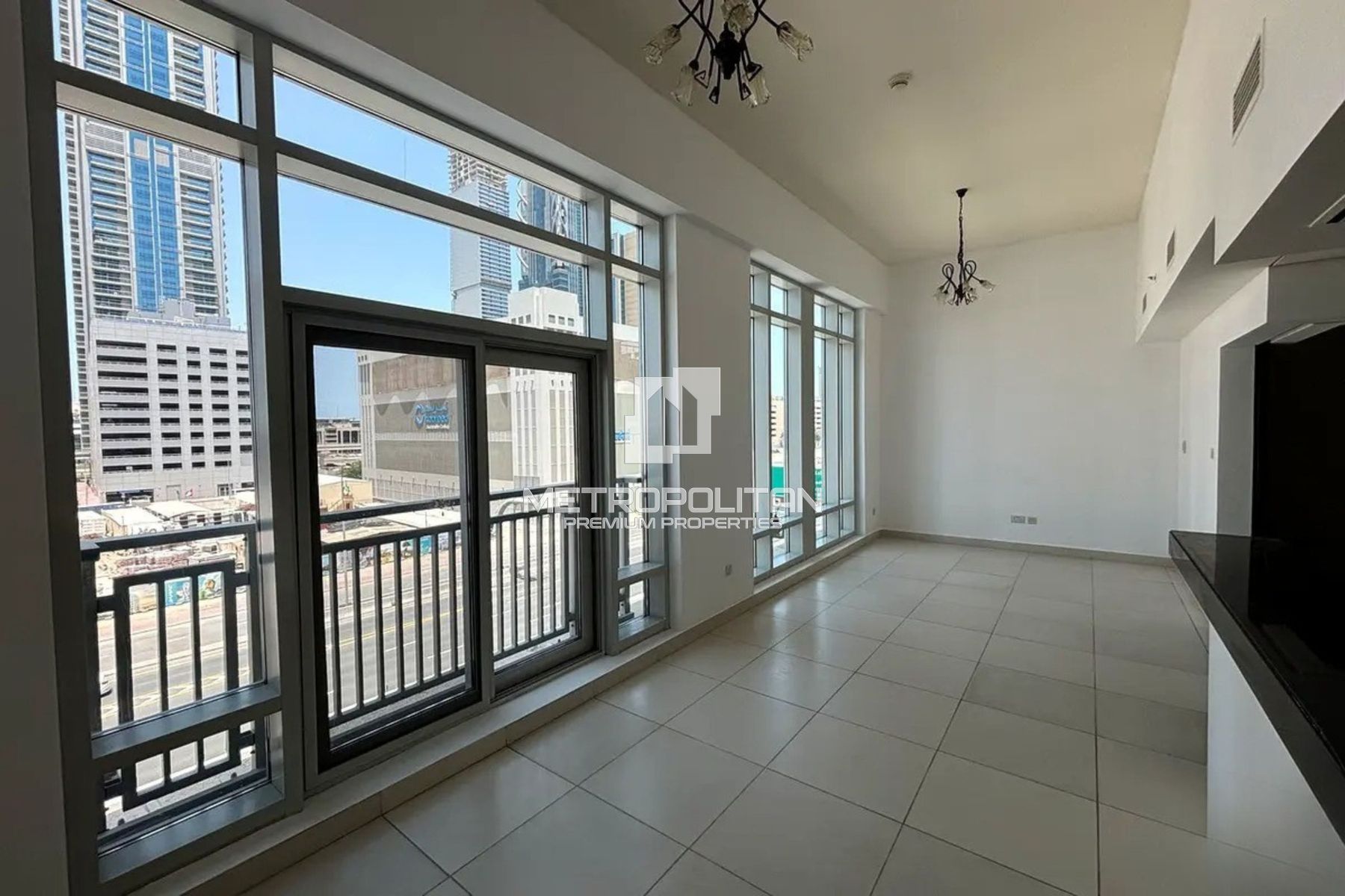 1BR Apartment for Rent in The Lofts Podium, Downtown Dubai - MPR-10571