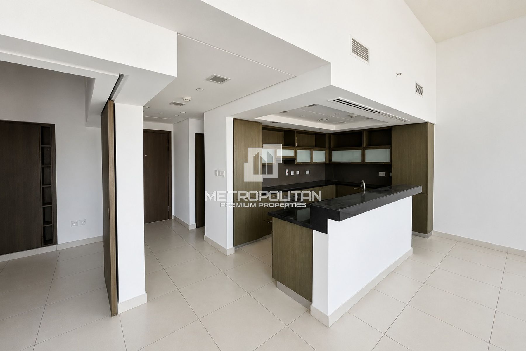 1BR Apartment for Rent in The Lofts Podium, Downtown Dubai - MPR-10571