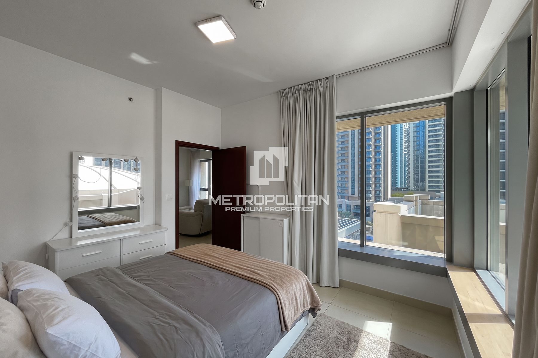 شقة للإيجار في 29 Burj Boulevard Tower 1، Downtown Dubai - MPR-10578