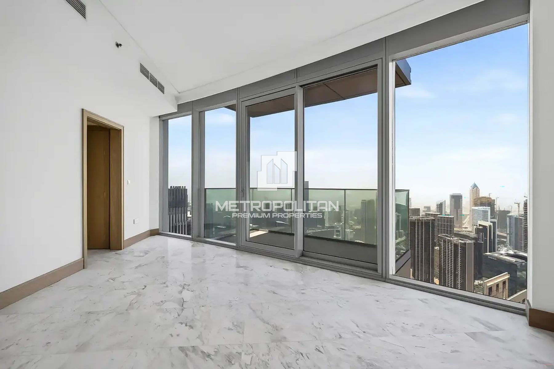 Large Penthouse | 360 Views | Ready to Move