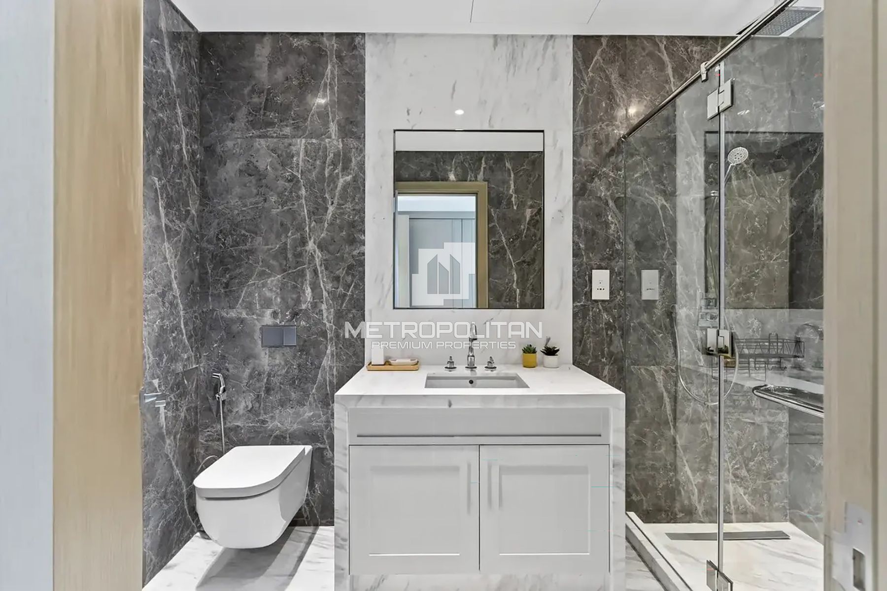 Large Penthouse | 360 Views | Ready to Move